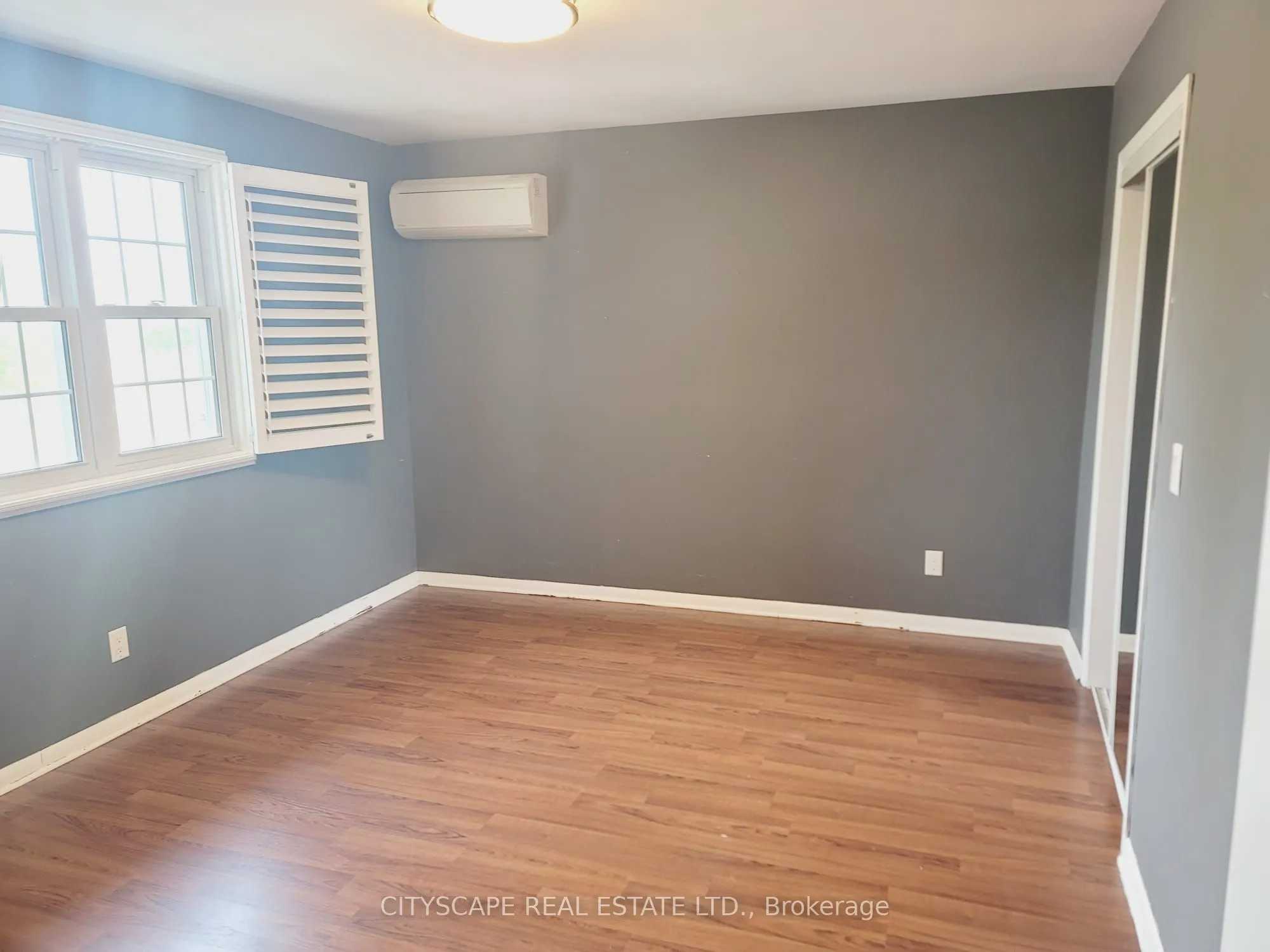 342 Sutherland Drive