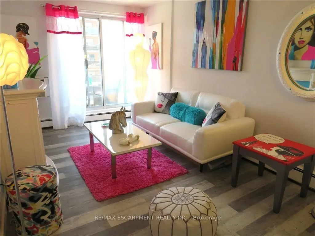 30 Summit Avenue, #307