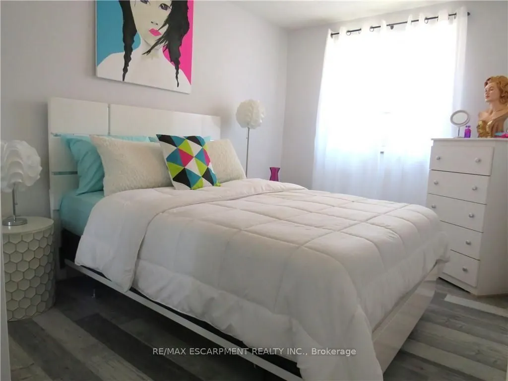 30 Summit Avenue, #307