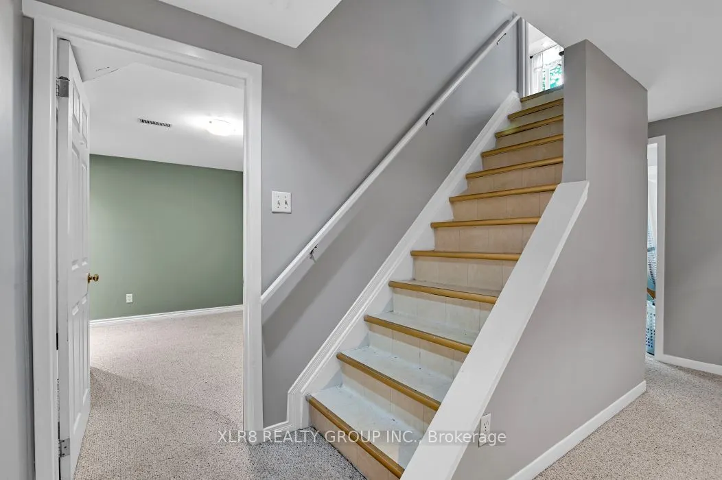 12 John Sidney Crescent