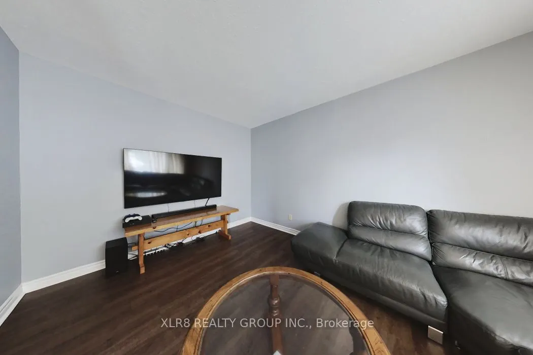 12 John Sidney Crescent
