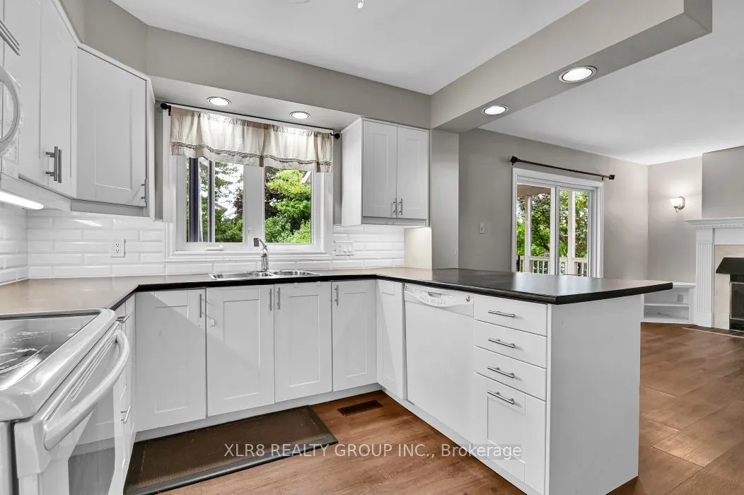 12 John Sidney Crescent