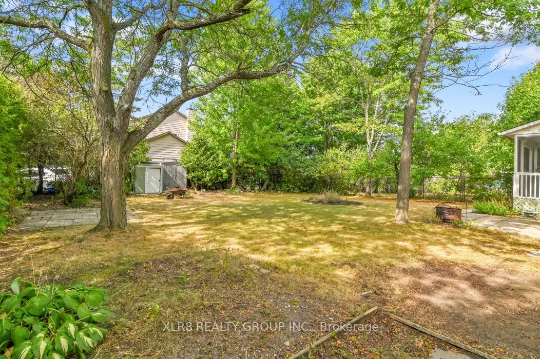 12 John Sidney Crescent