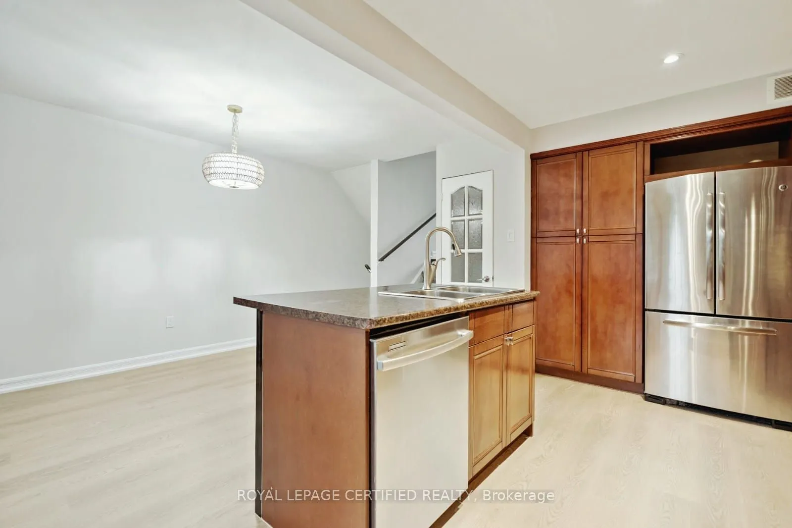 444 Stone Church Road W, #L1
