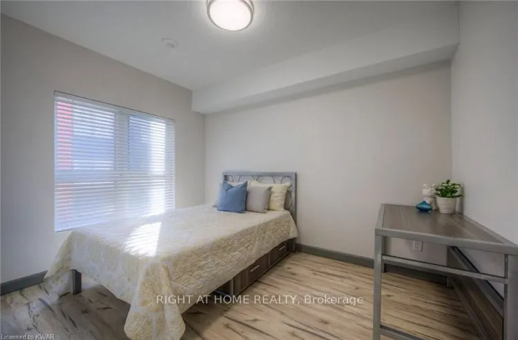 258B Sunview Street, #2515