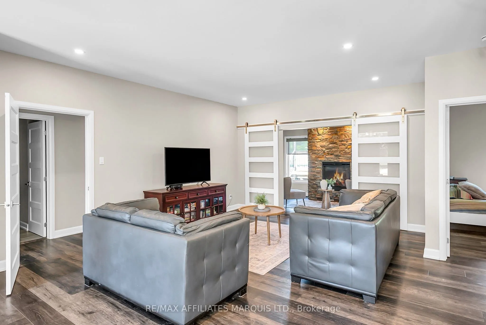 20531 Old Montreal Road