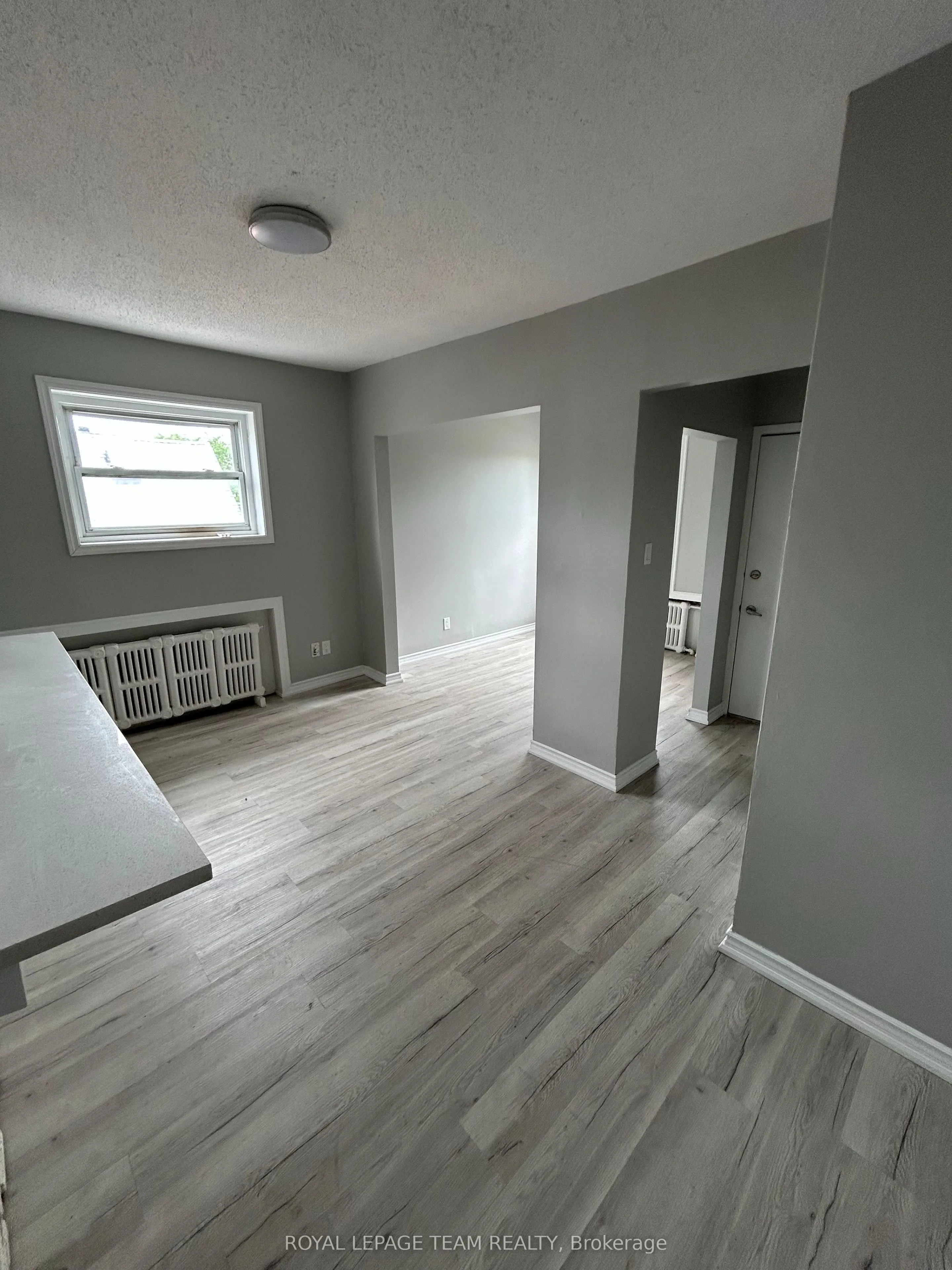 883 Somerset Street W, #6