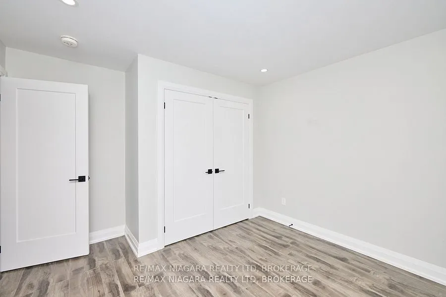 3873 Glenview Drive