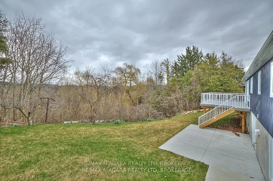 3873 Glenview Drive