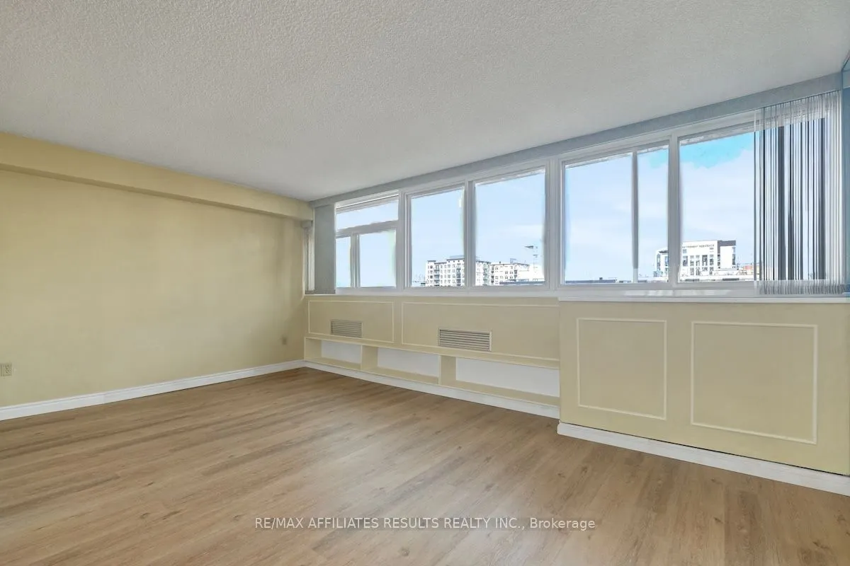 500 Laurier Avenue W, #1103