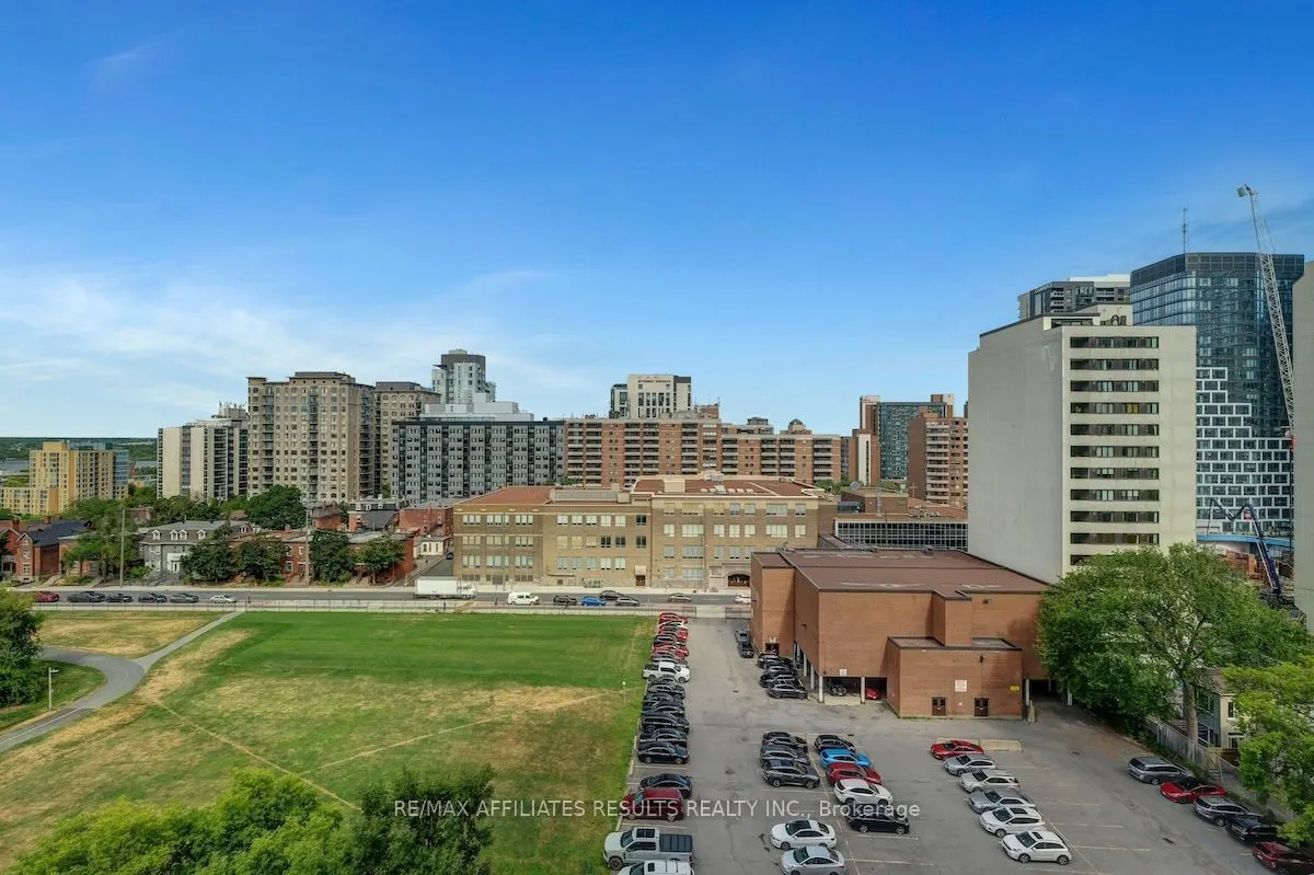 500 Laurier Avenue W, #1103