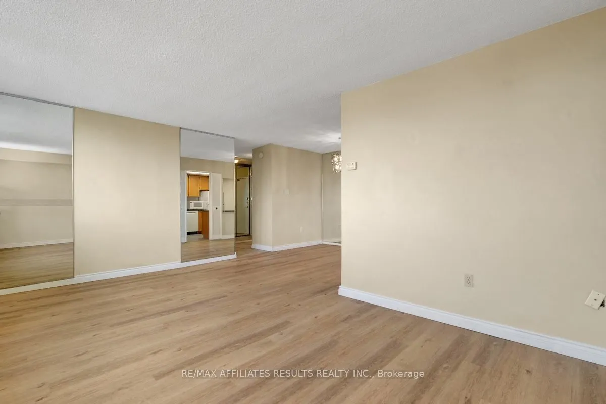 500 Laurier Avenue W, #1103