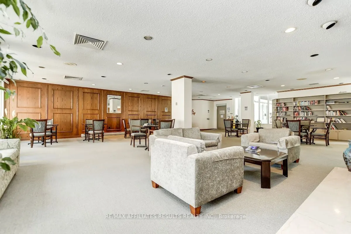 500 Laurier Avenue W, #1103