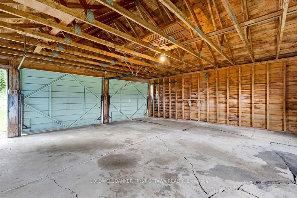 2565 Christie Lake Road