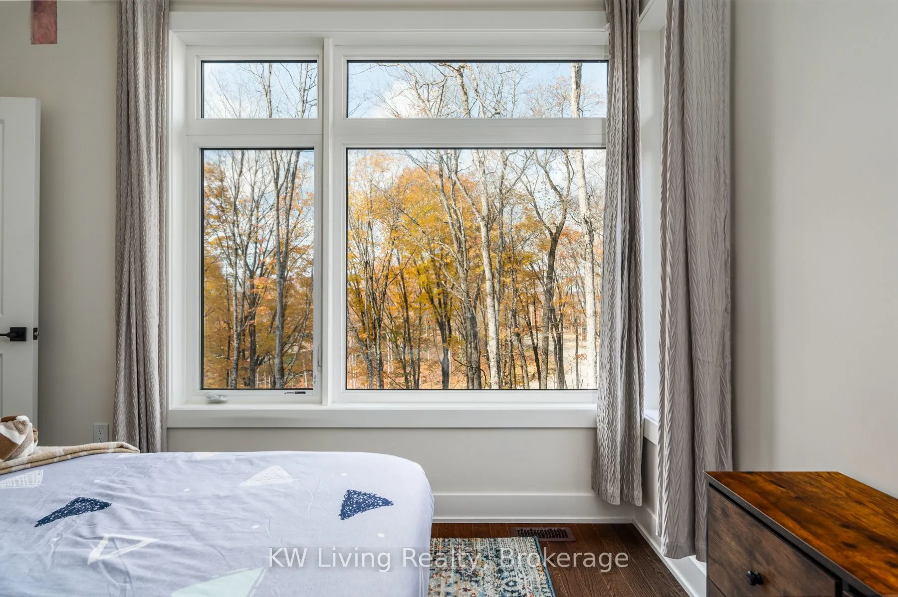 1018 Kingsridge Court