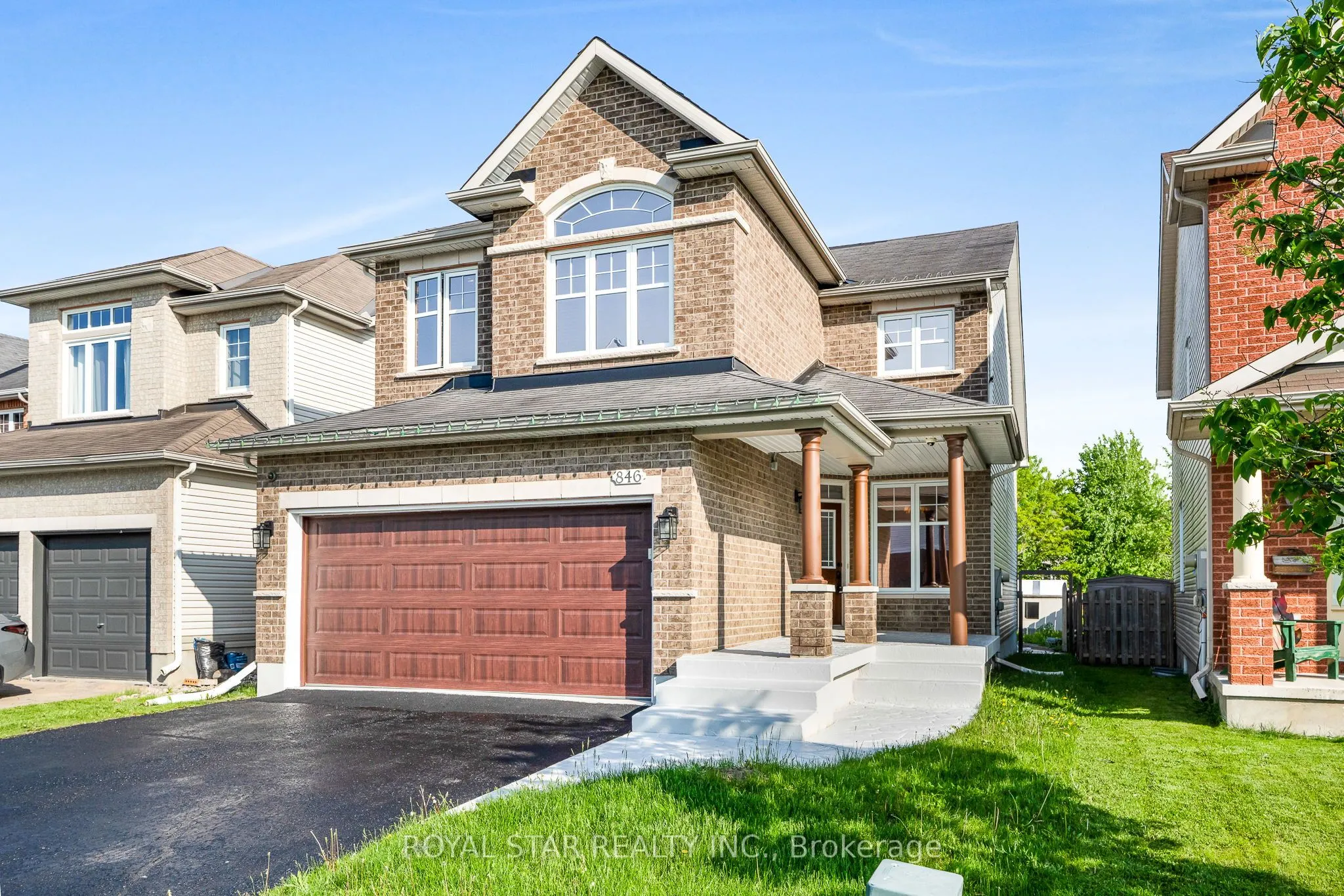 846 Feather Moss Way