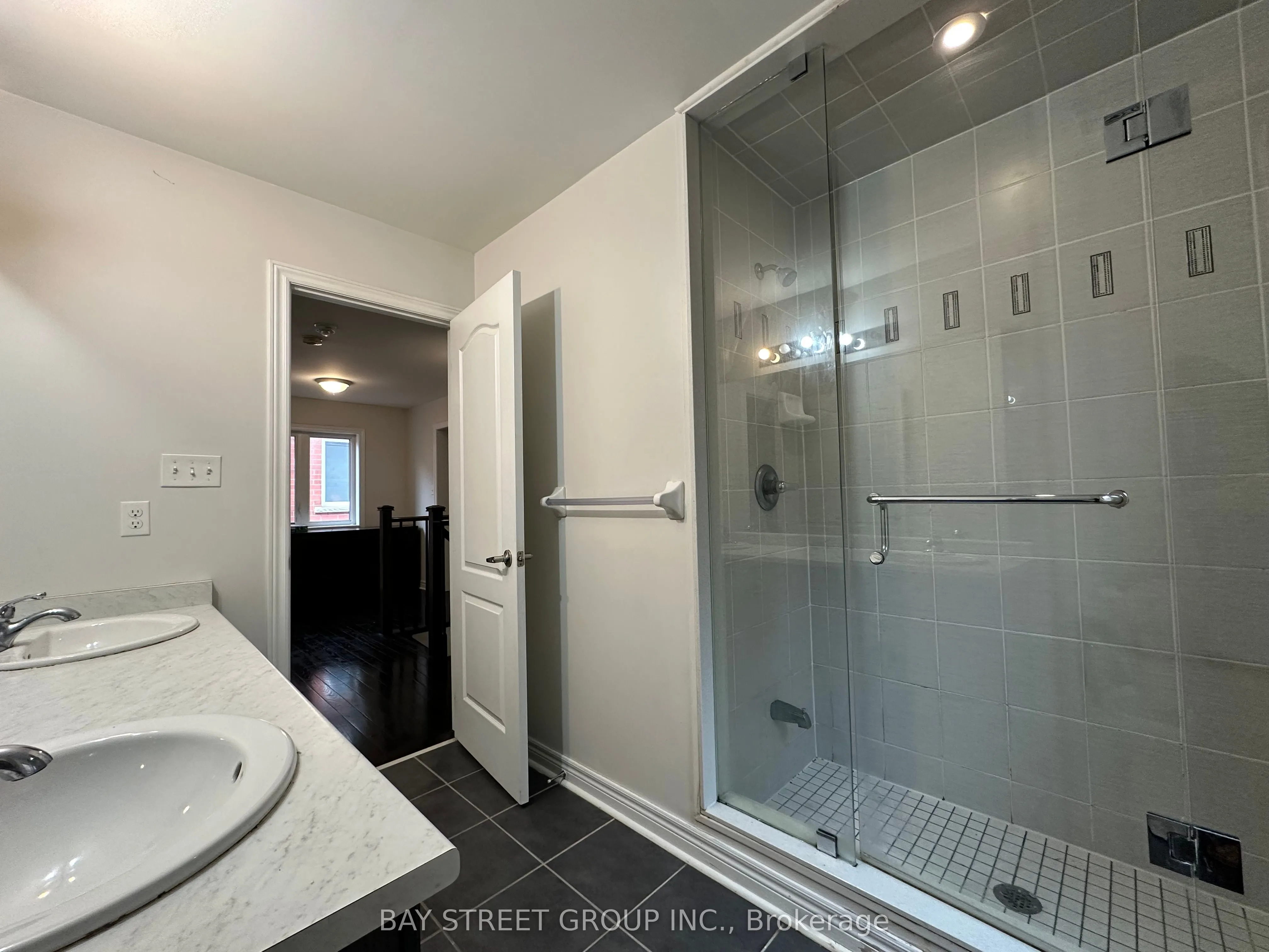 47 Colonel Lyall Street
