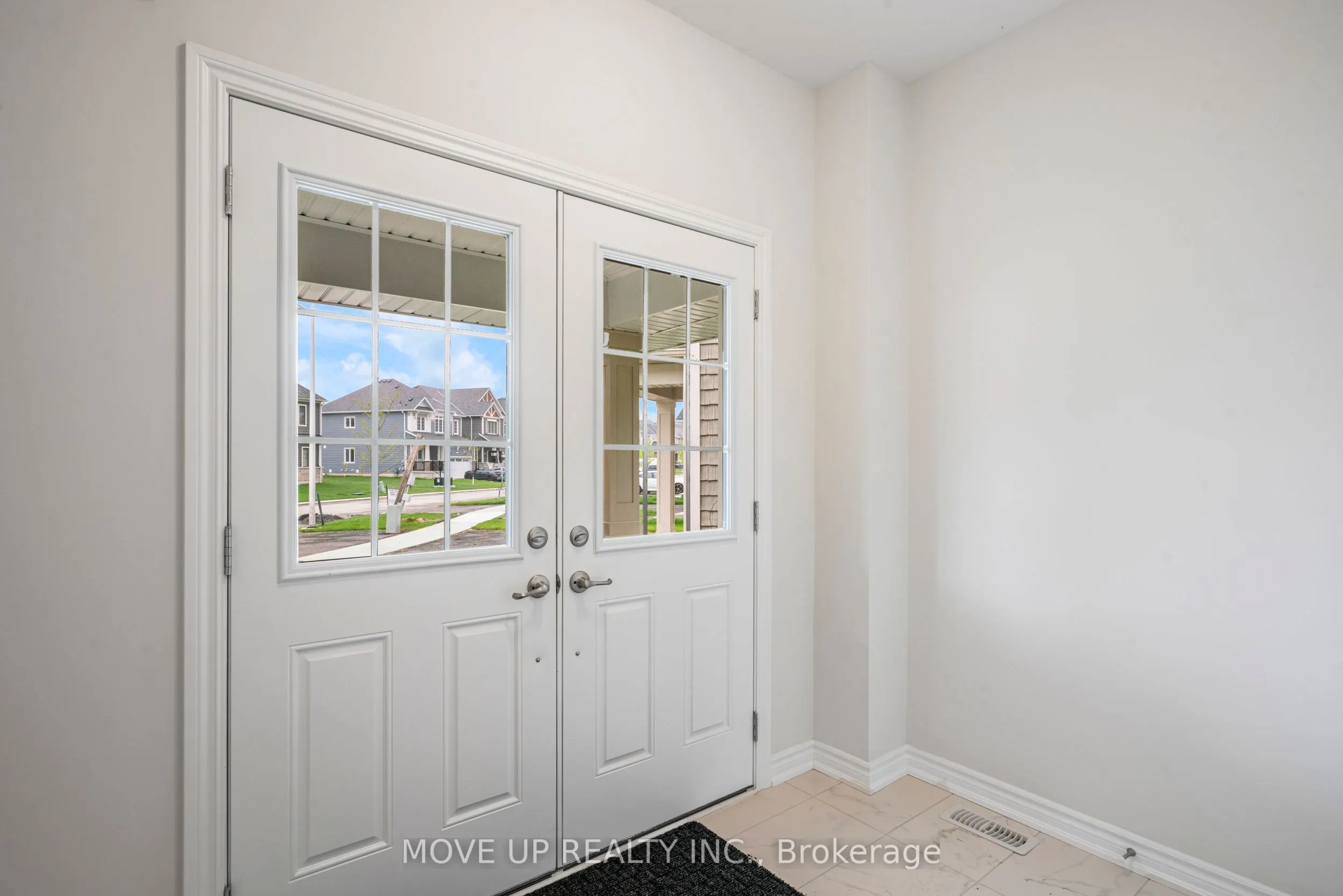 335 Beechwood Forest Lane