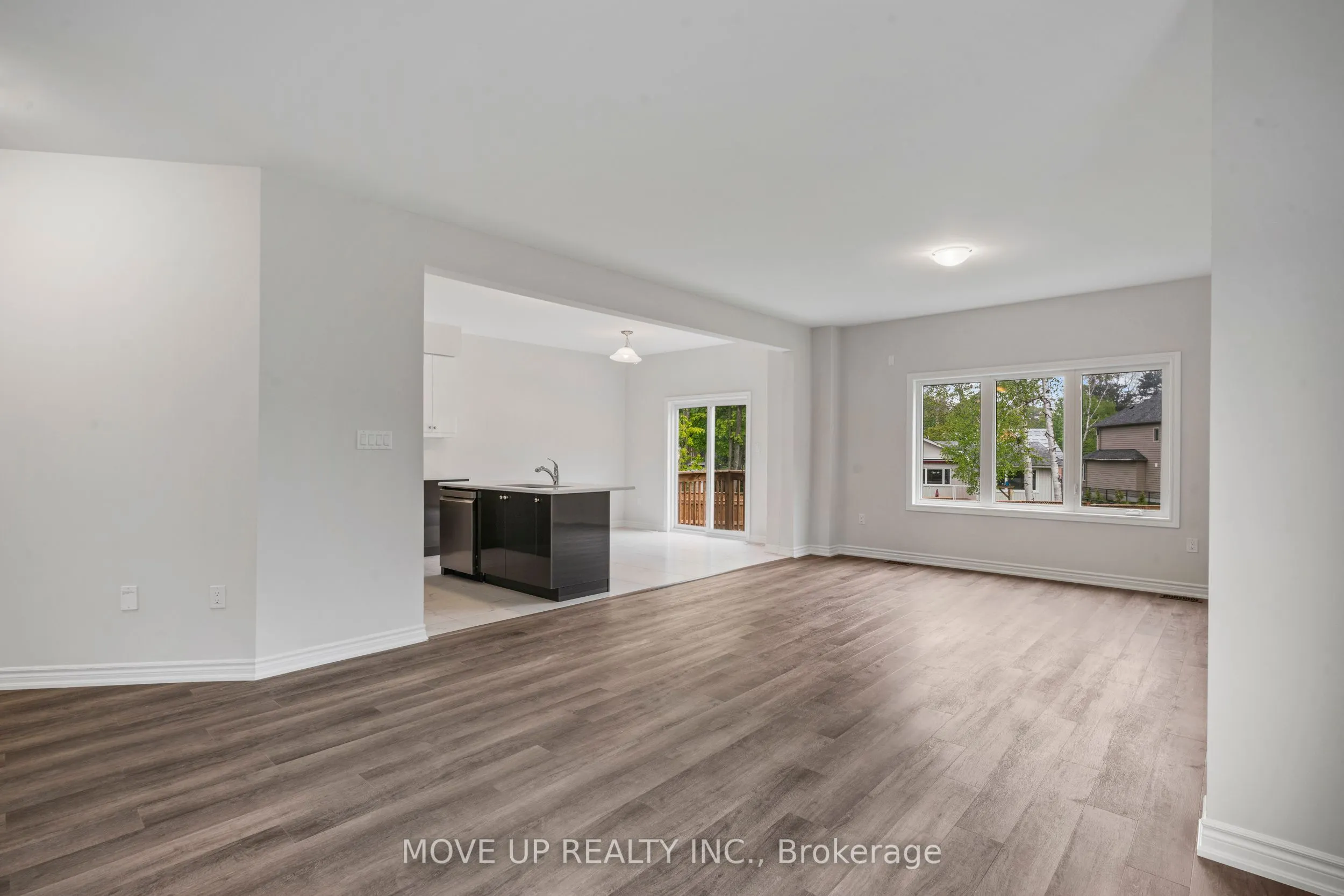 335 Beechwood Forest Lane
