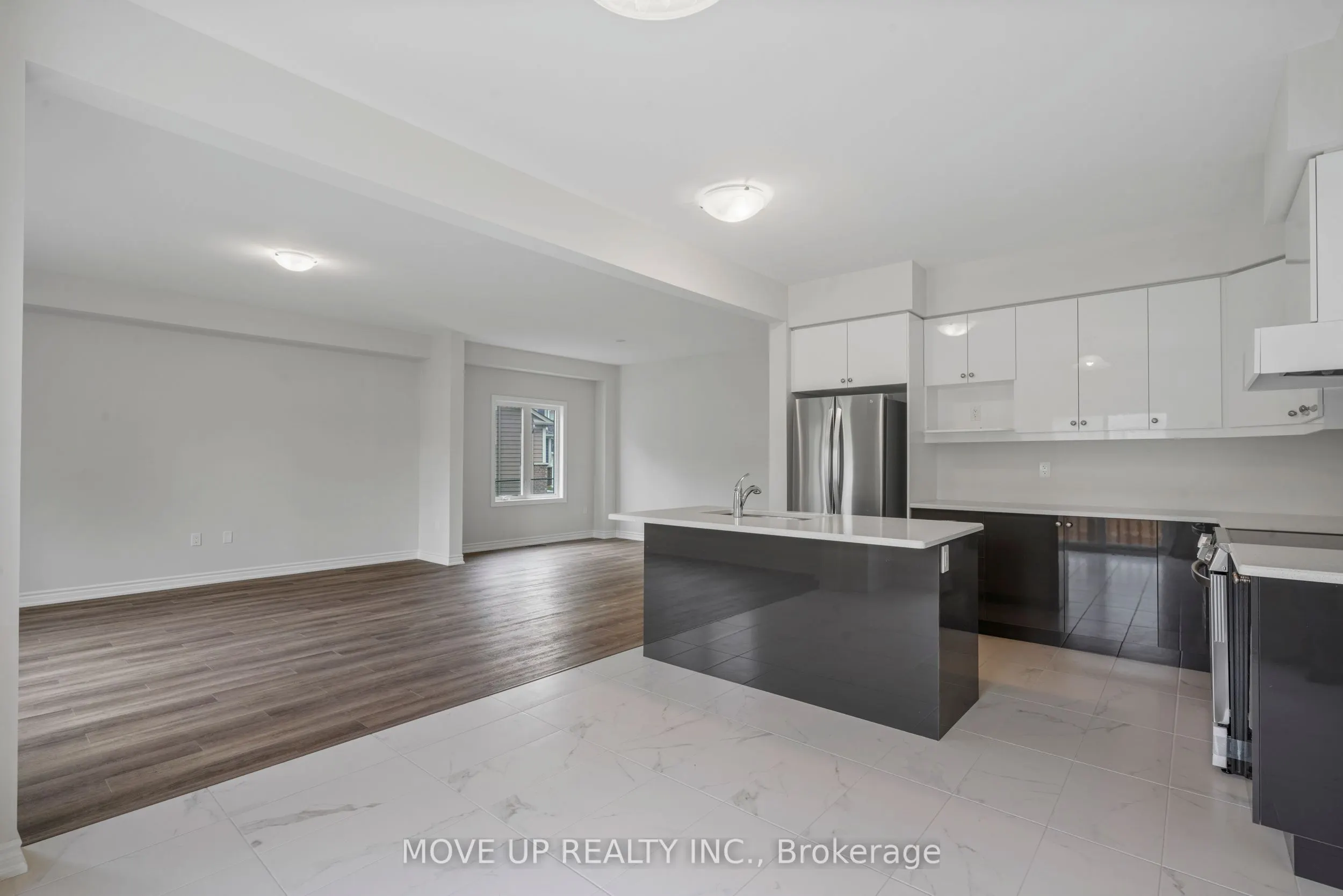 335 Beechwood Forest Lane