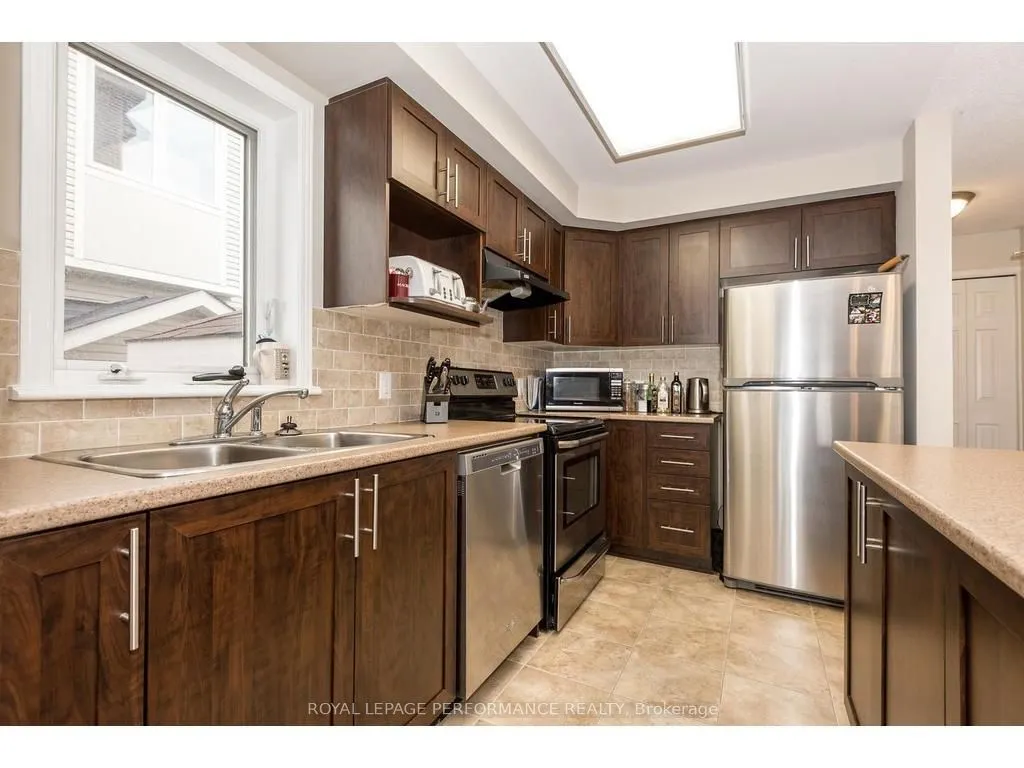 657 Reardon Private, #6