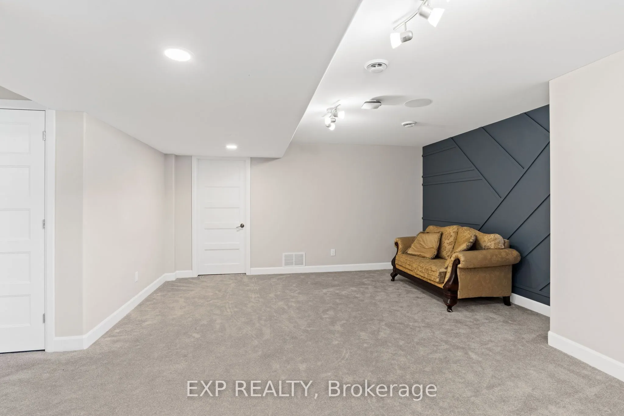 524 Lucent Street