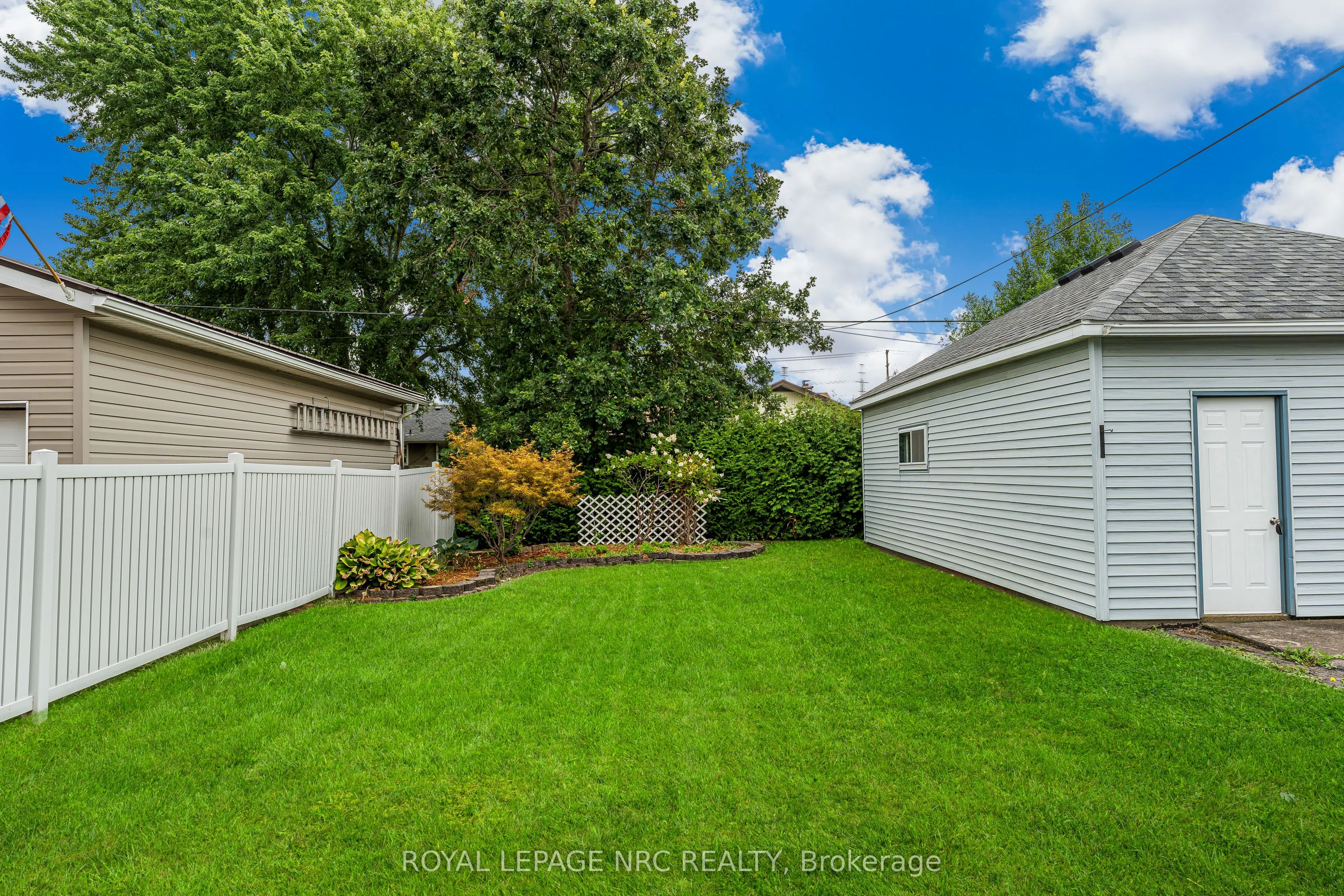 176 Camrose Avenue