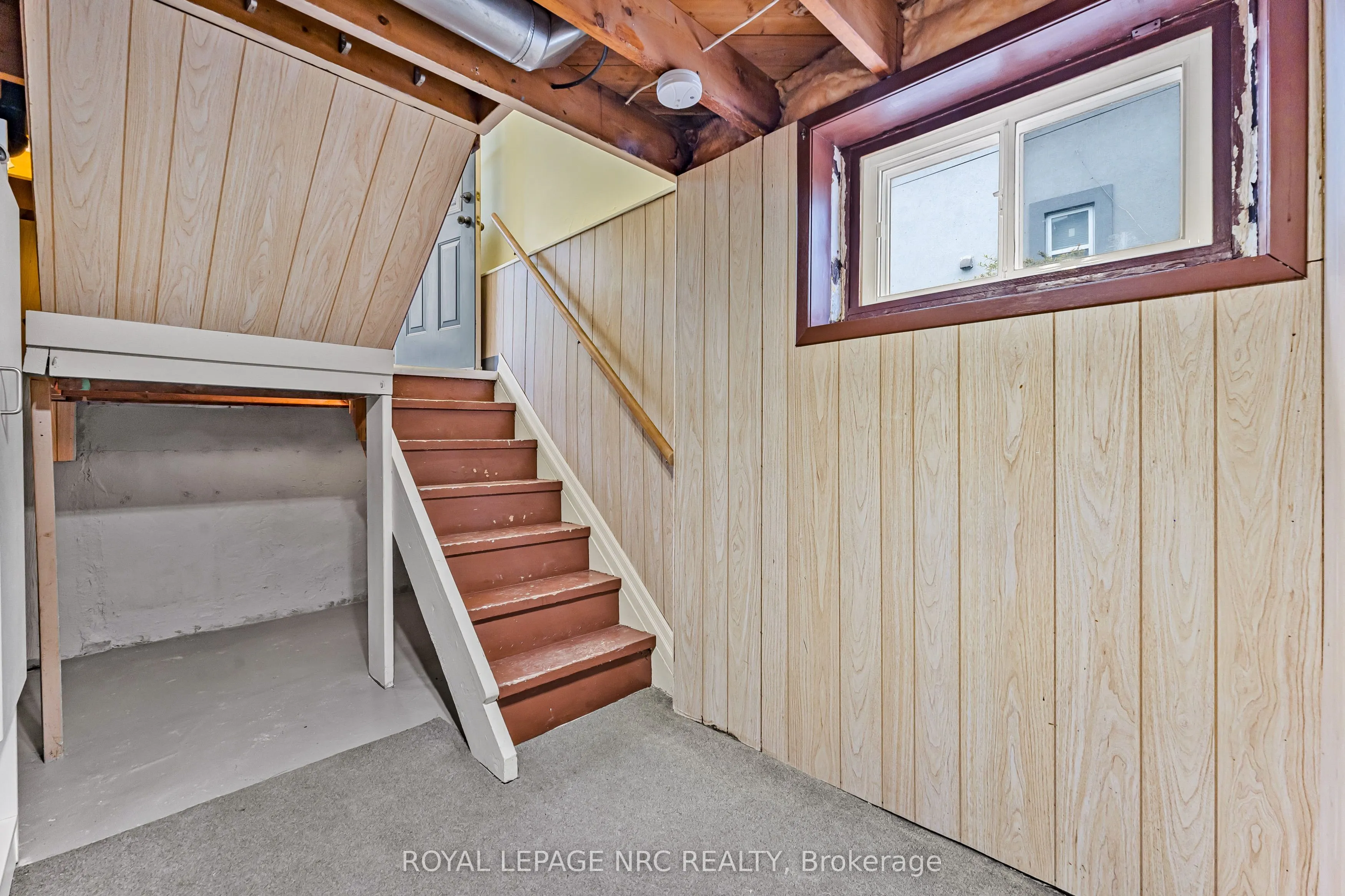 176 Camrose Avenue