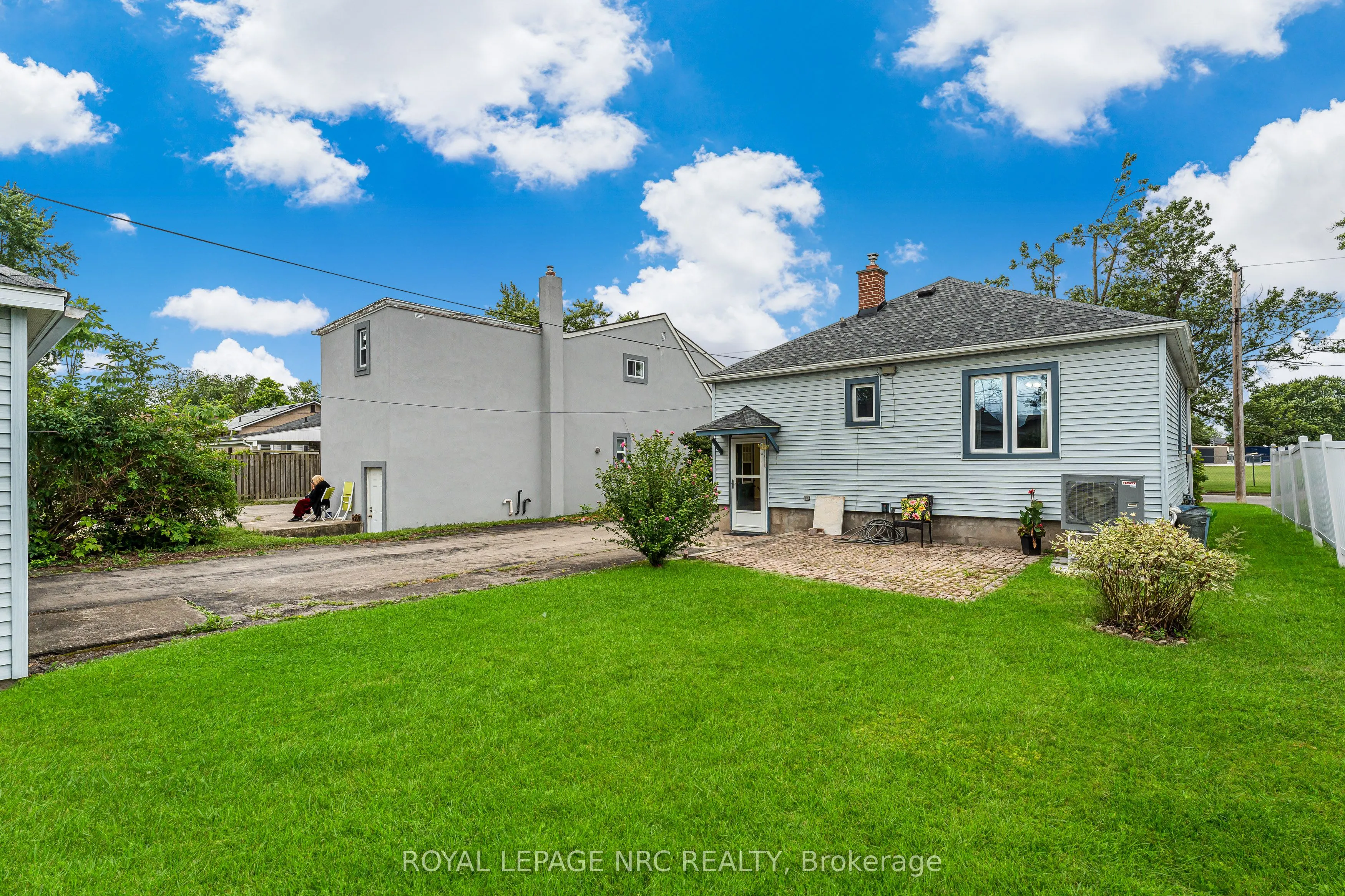 176 Camrose Avenue