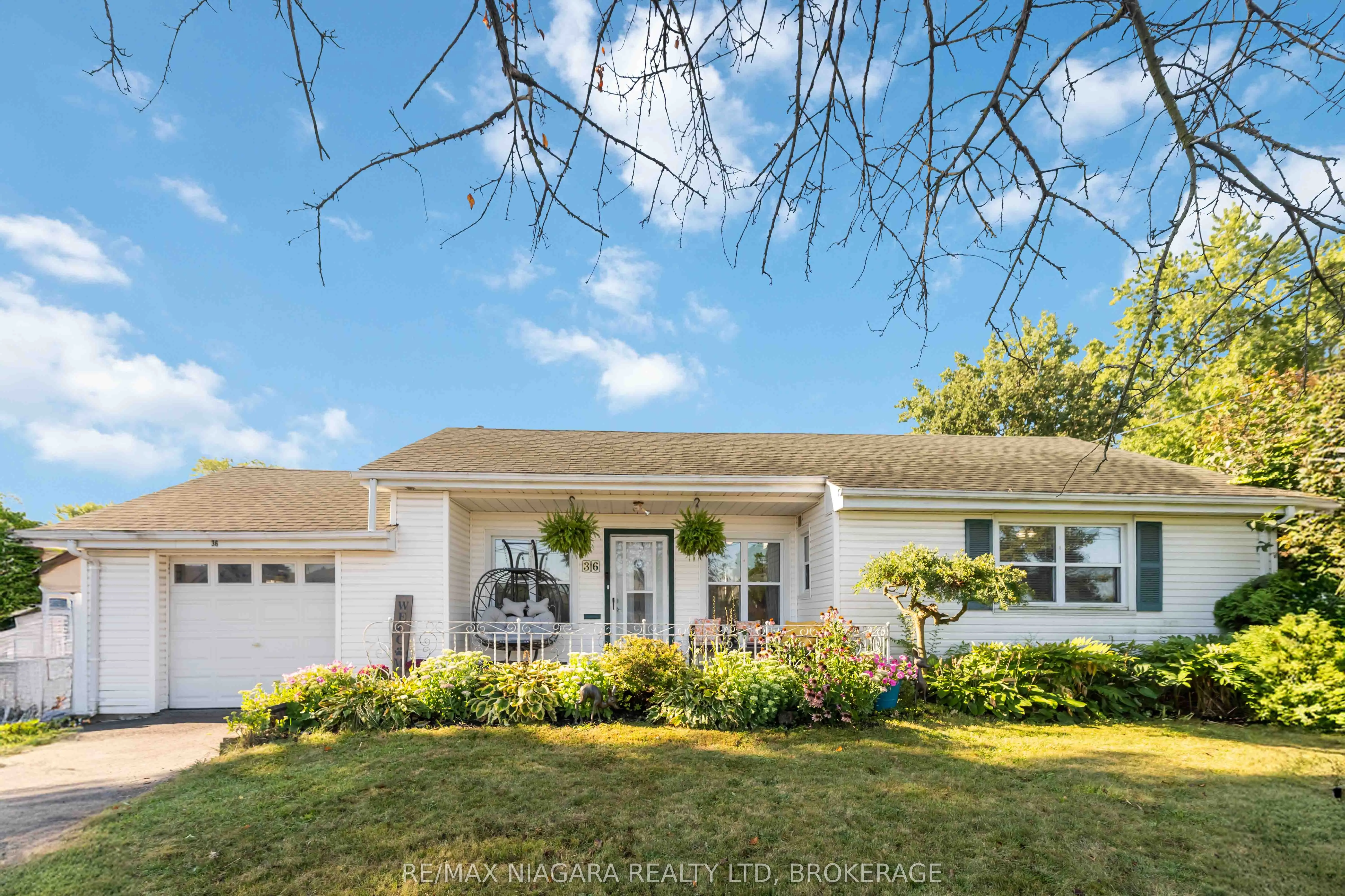 36 Admiral Road
