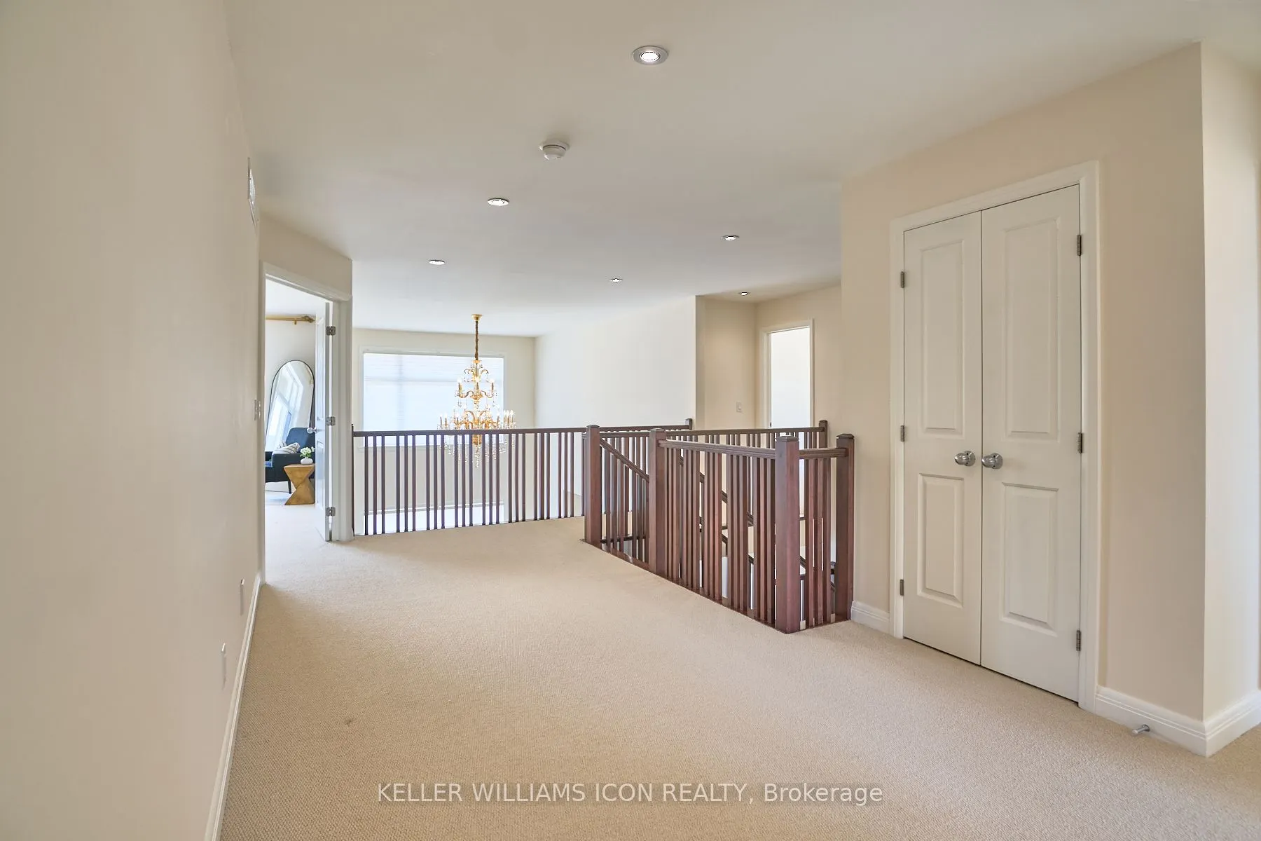 218 Gabbro Crescent