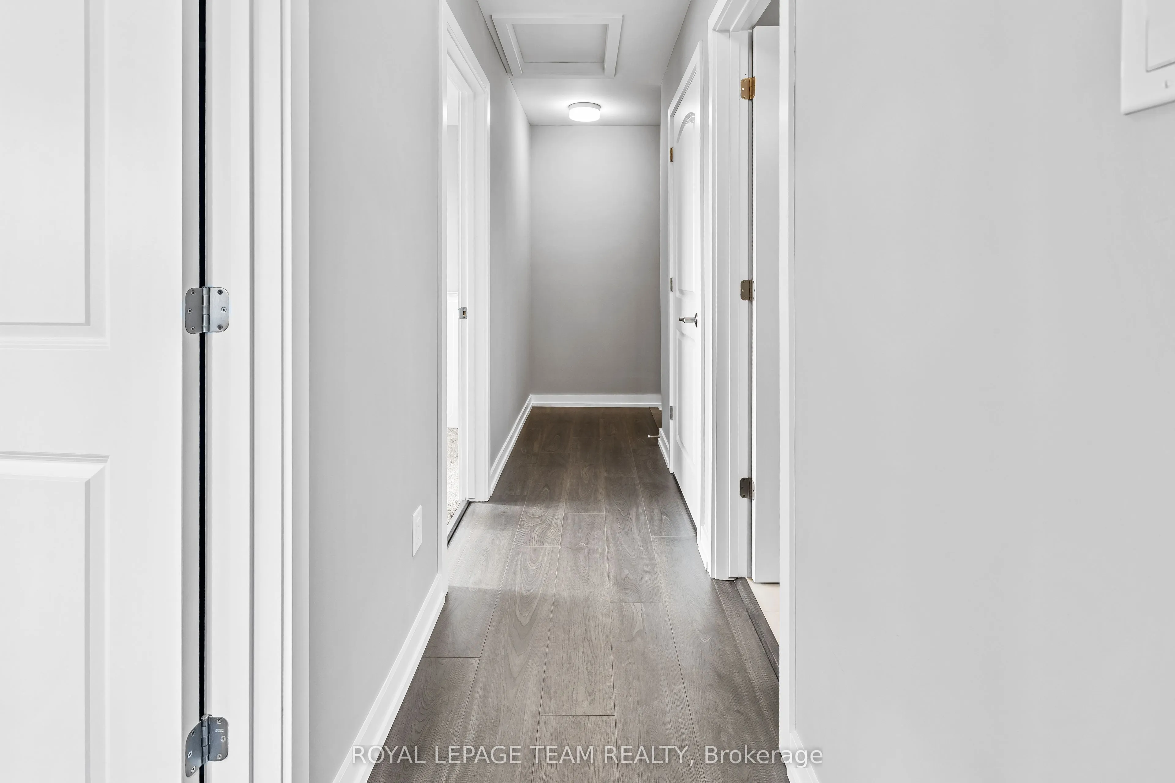 871 Decoeur Drive, #00