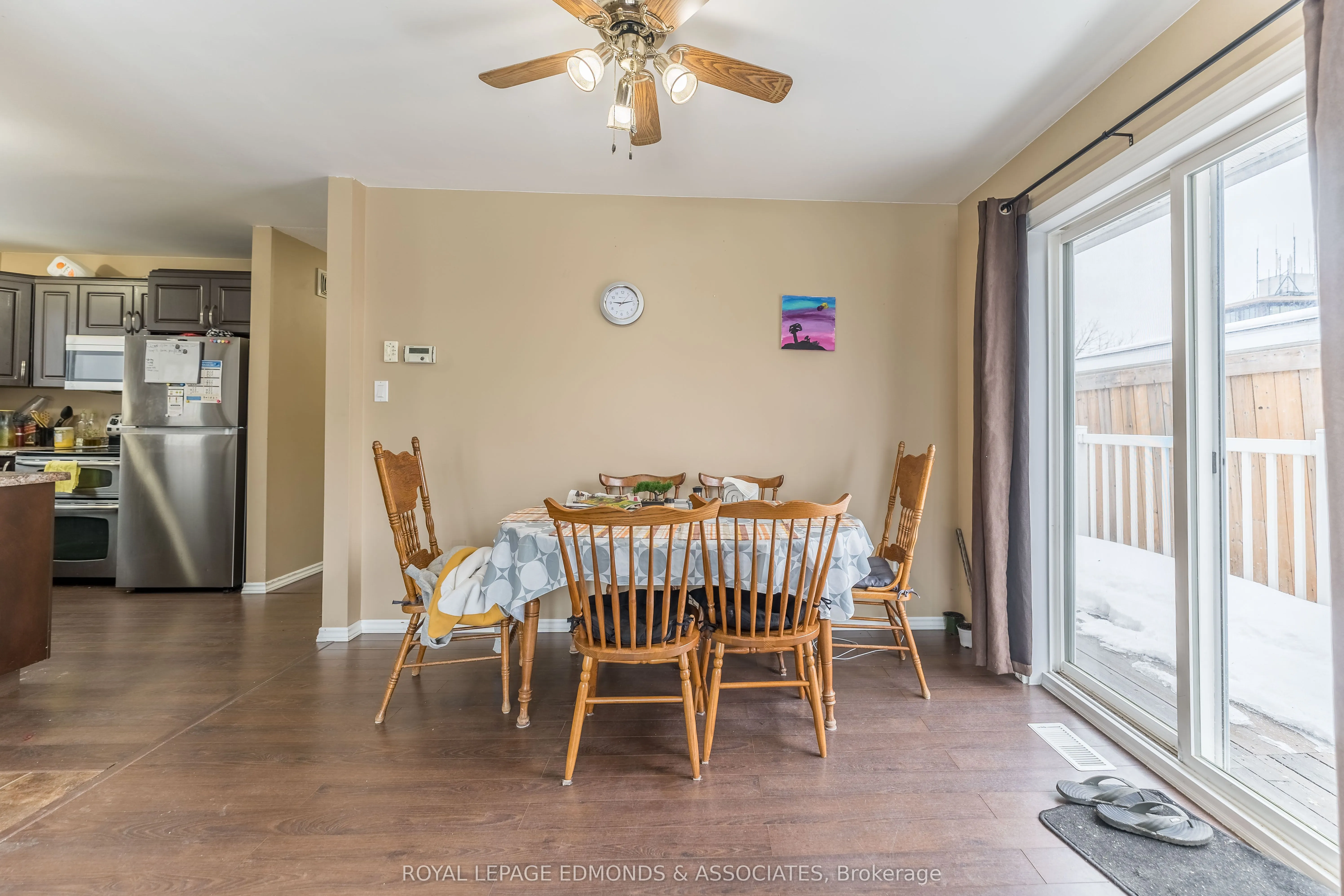513 BROADVIEW Drive
