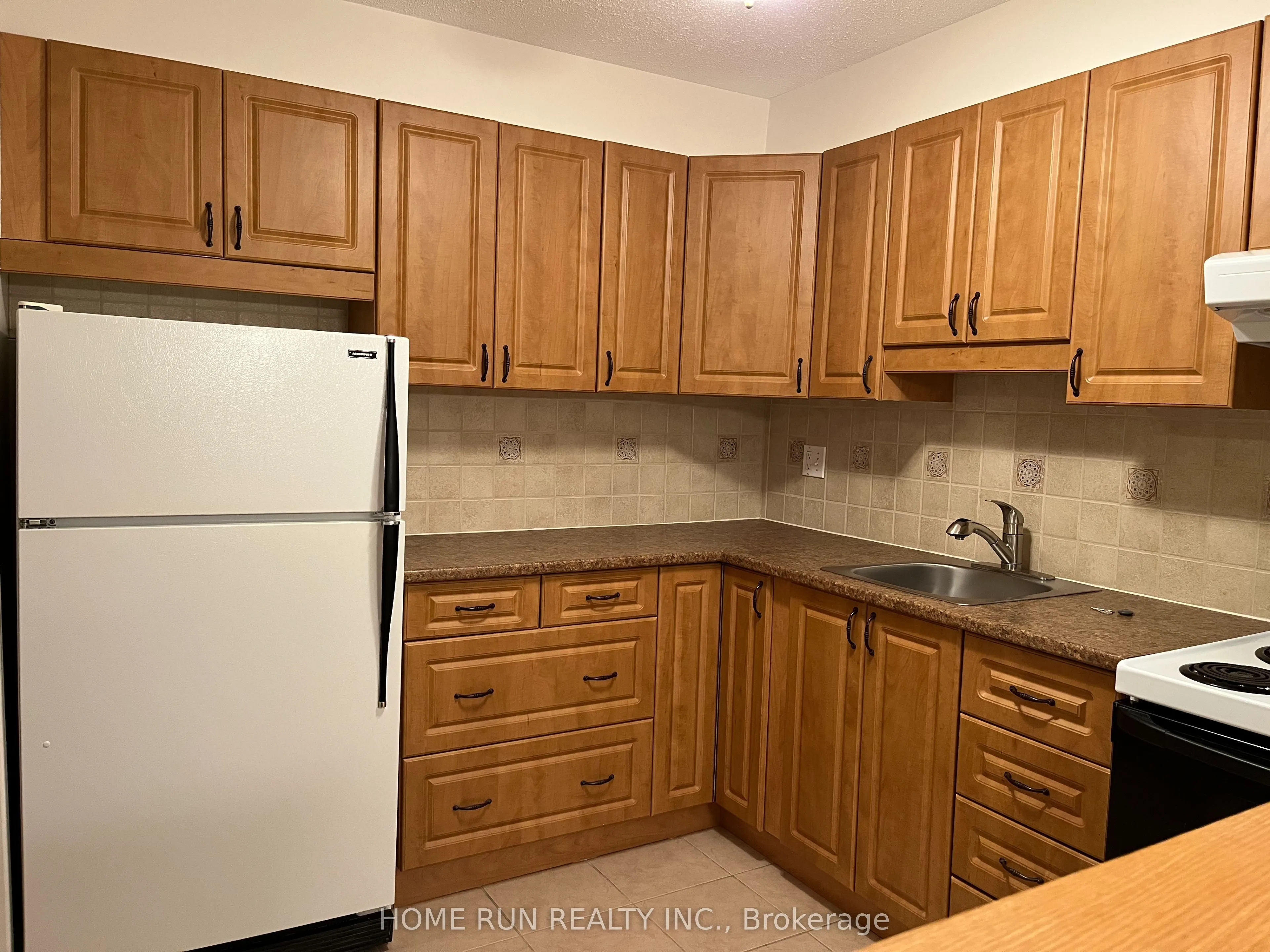 20 Chesterton Drive, #820