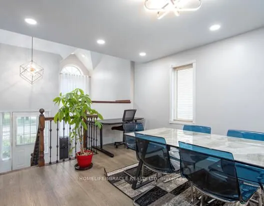 550 Penny Lane