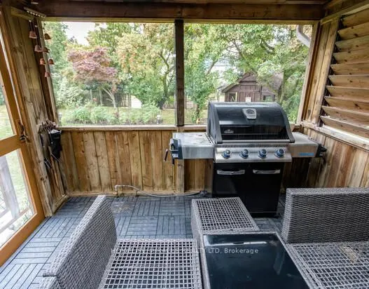 550 Penny Lane