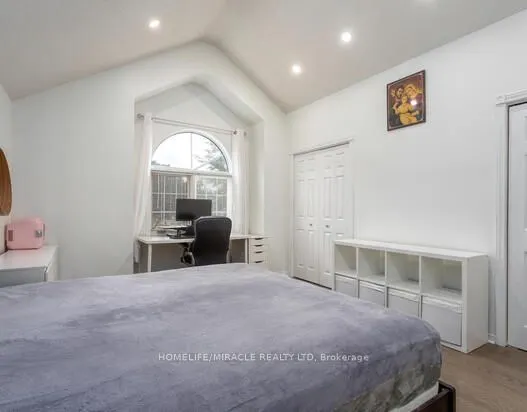 550 Penny Lane