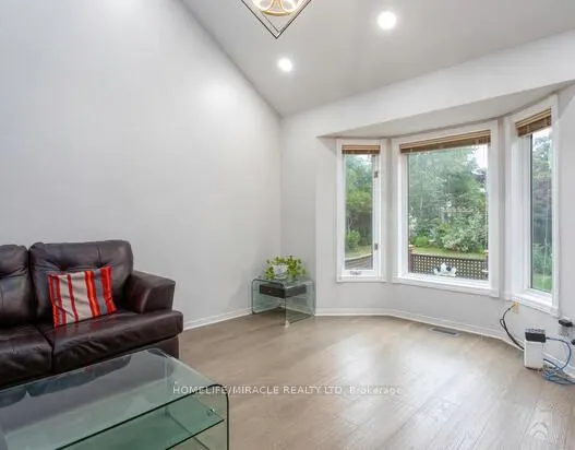 550 Penny Lane