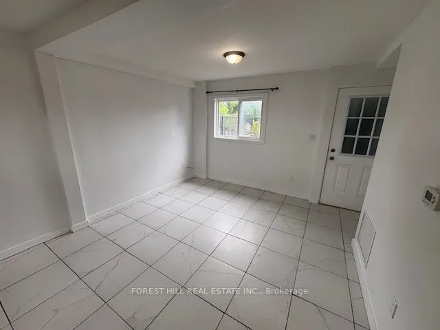 6465 Lundy's Lane
