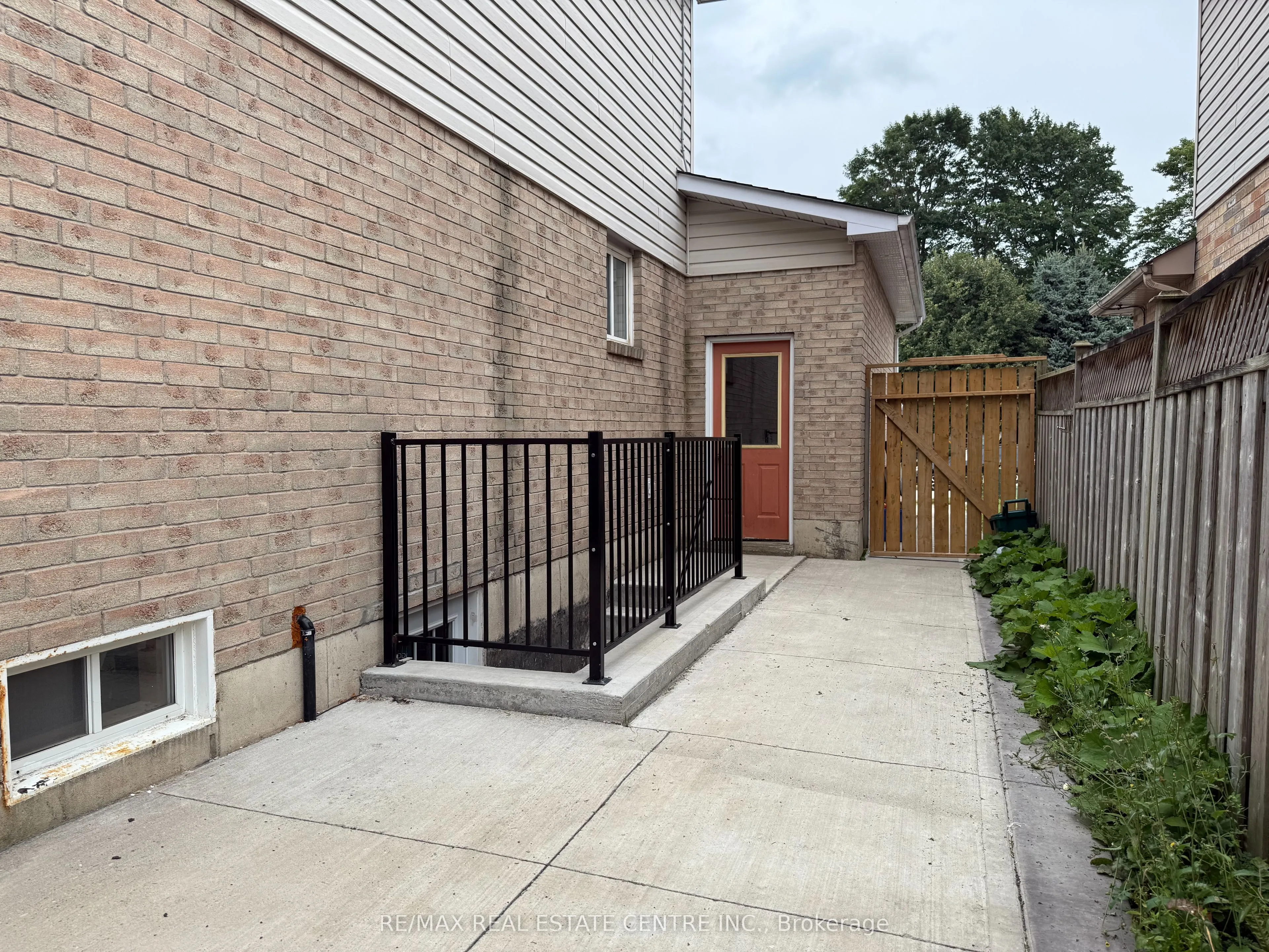 416 Olde Village Lane