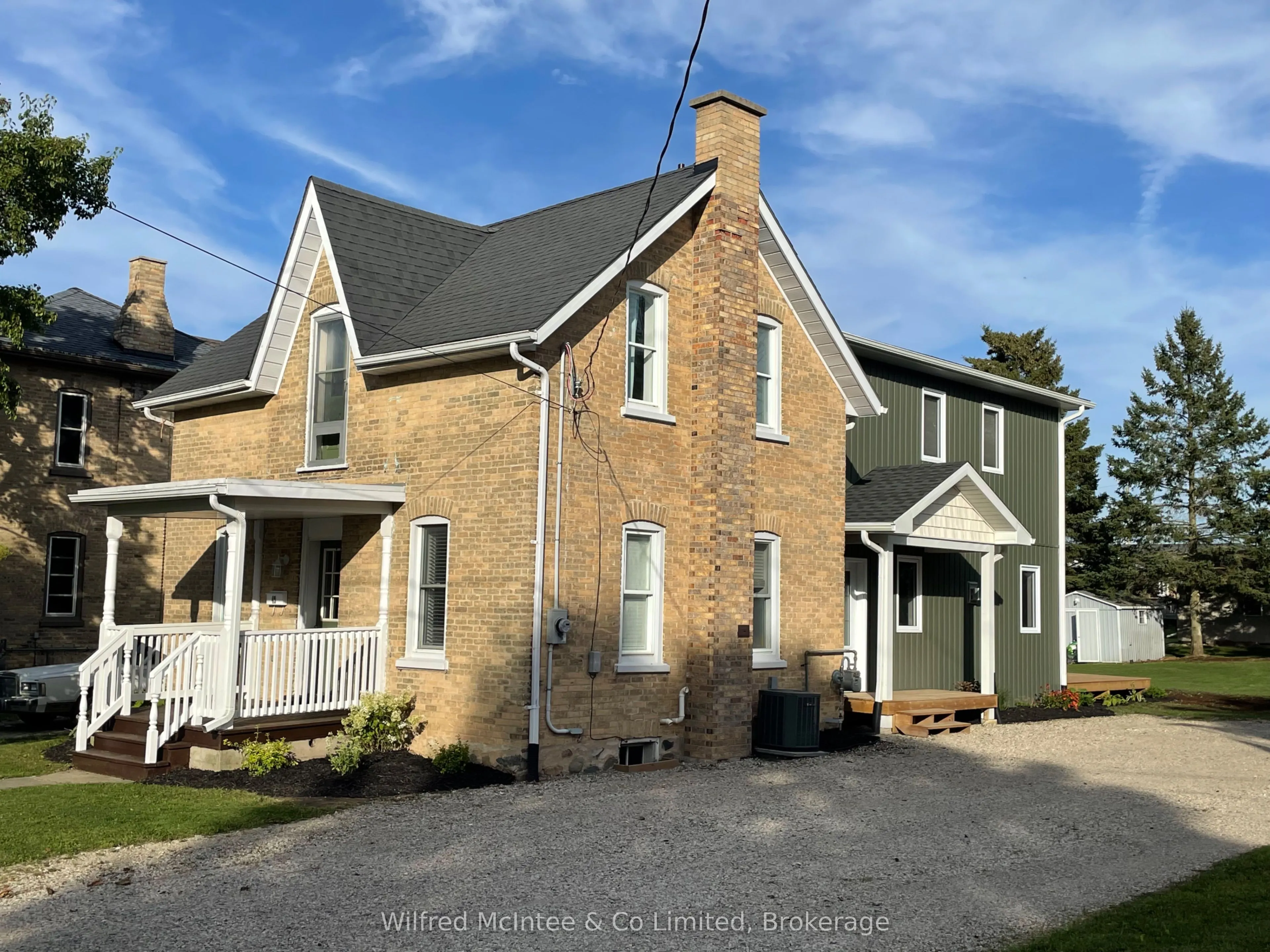 49 Absalom Street W
