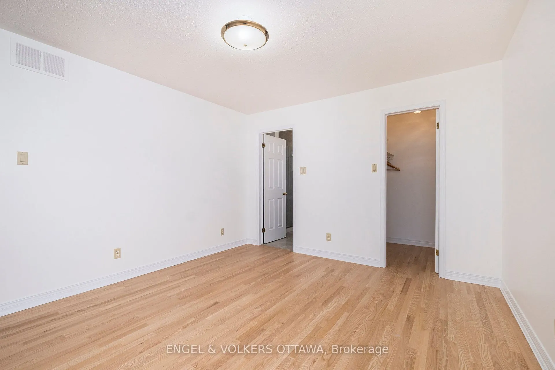 35 Pepperrall Crescent