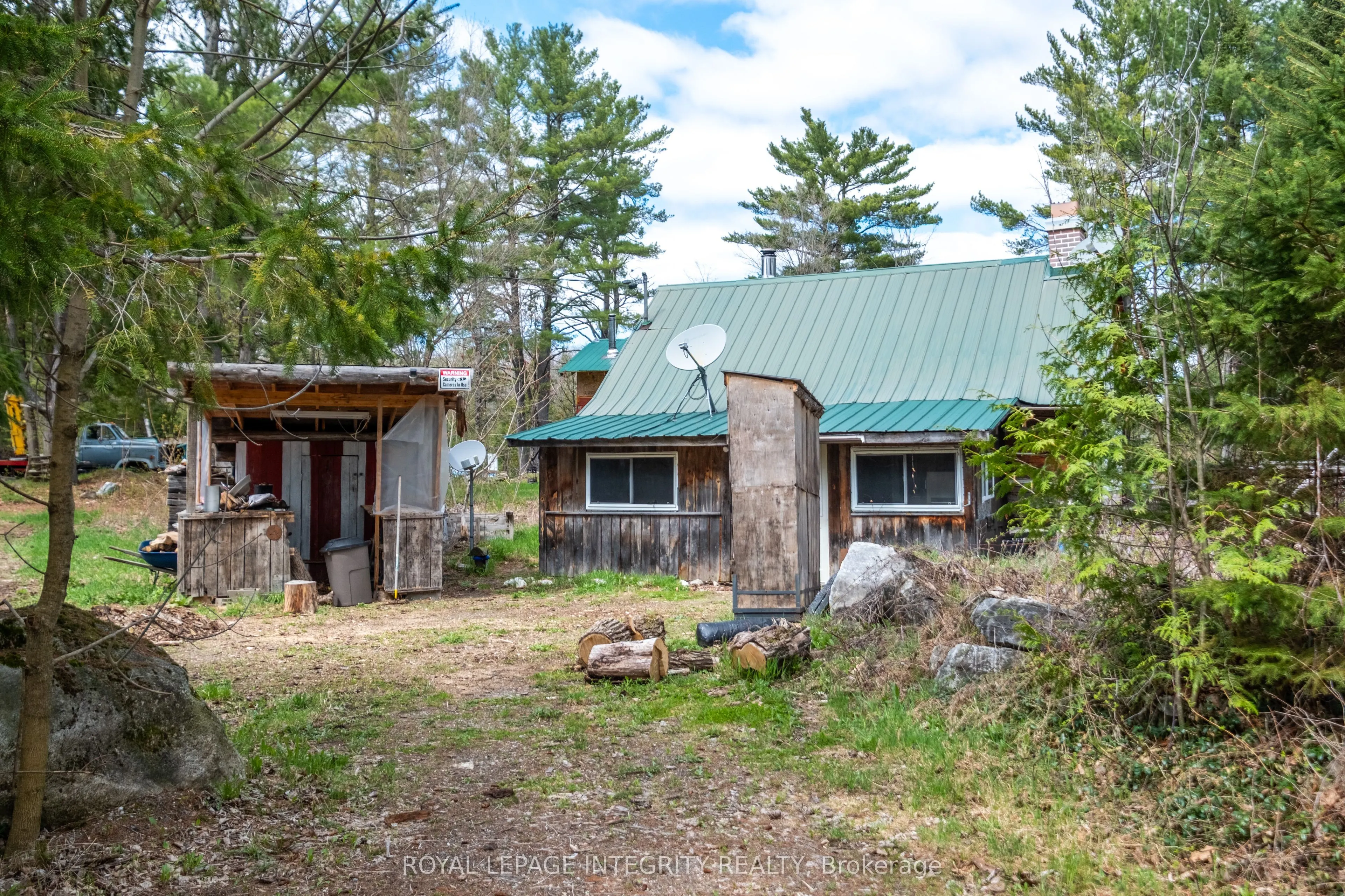 884 Darling Concession 7 Road
