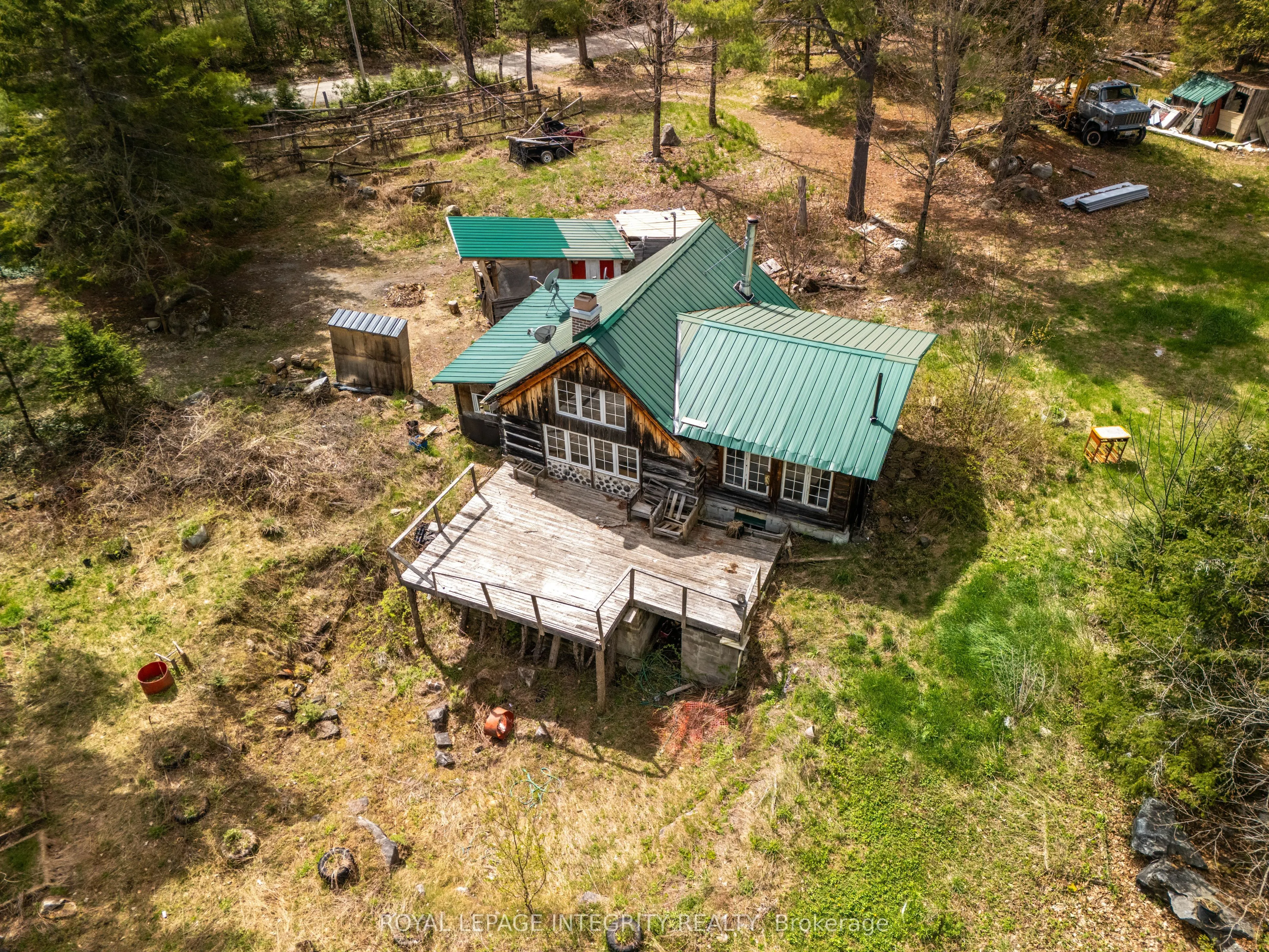 884 Darling Concession 7 Road