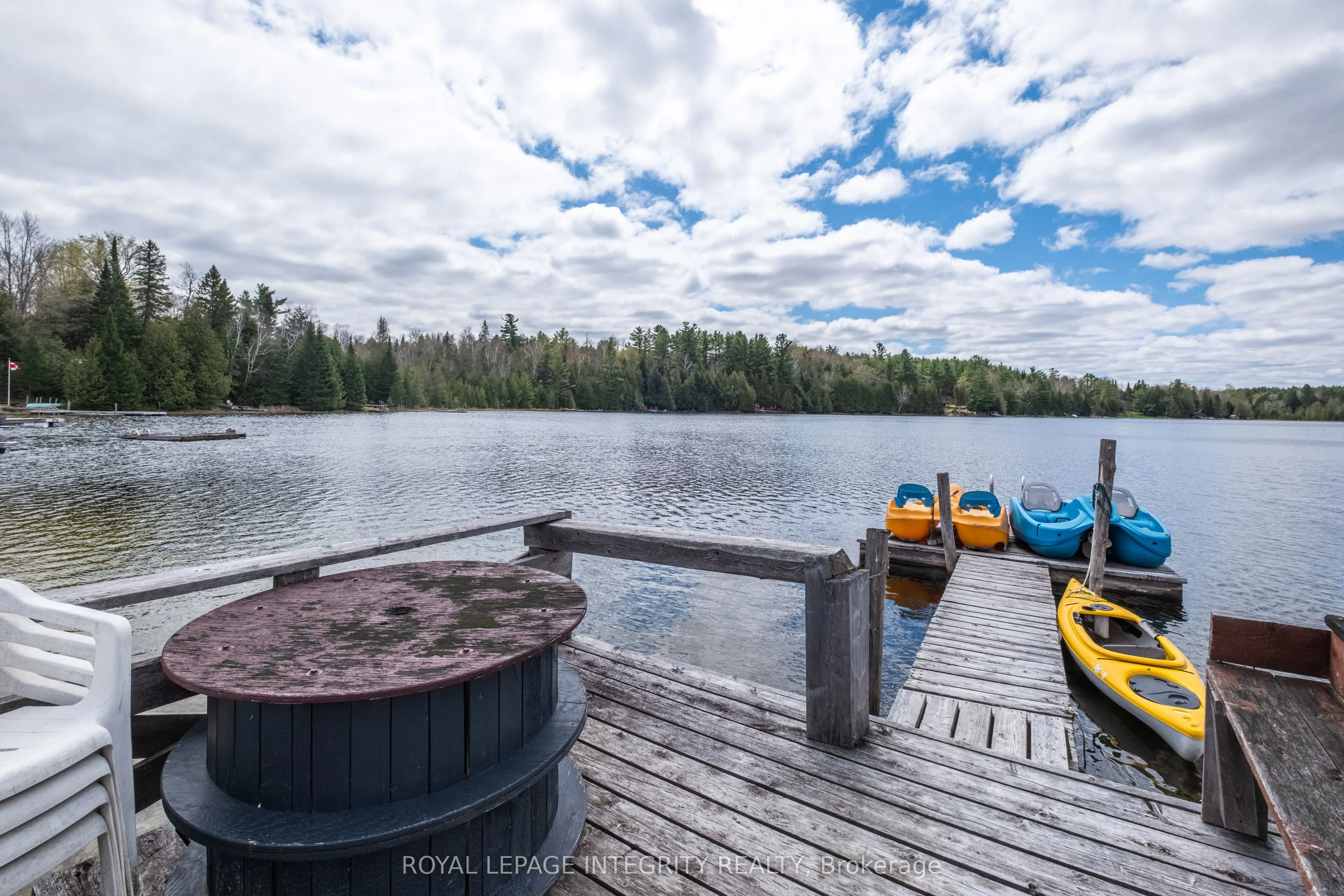 817 Darling Concession 7 Road
