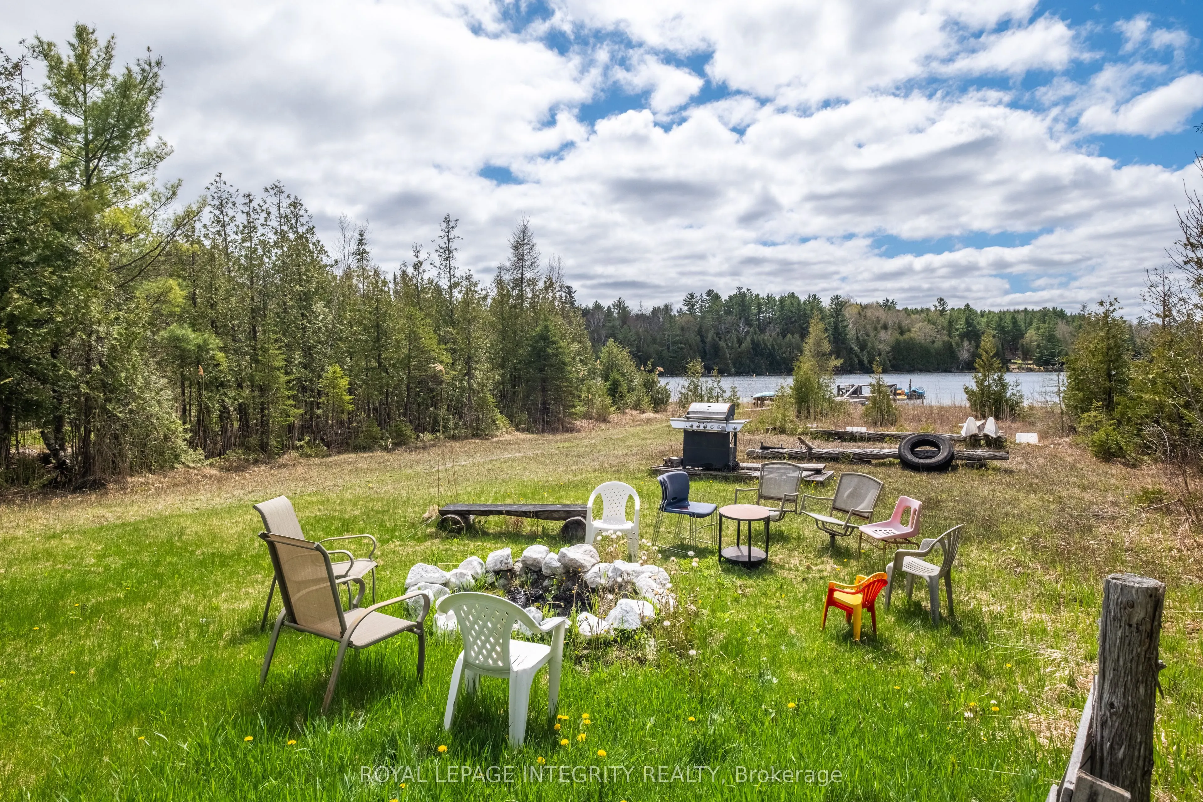 817 Darling Concession 7 Road