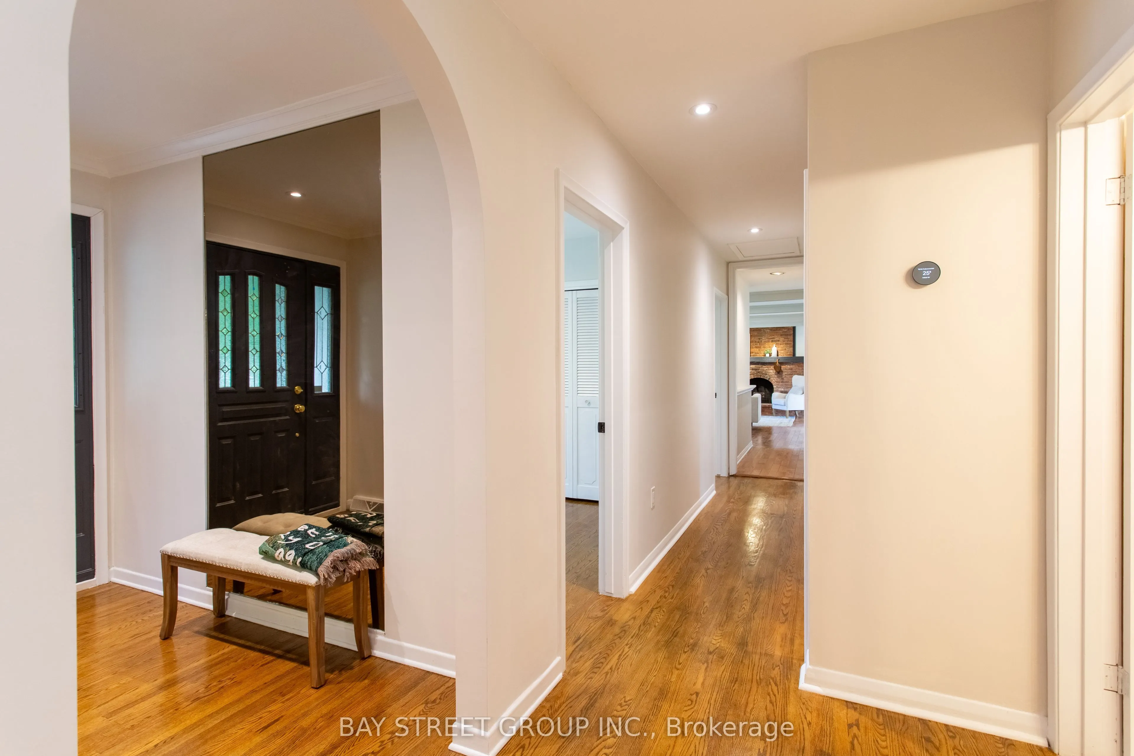 2 Parklane Crescent S
