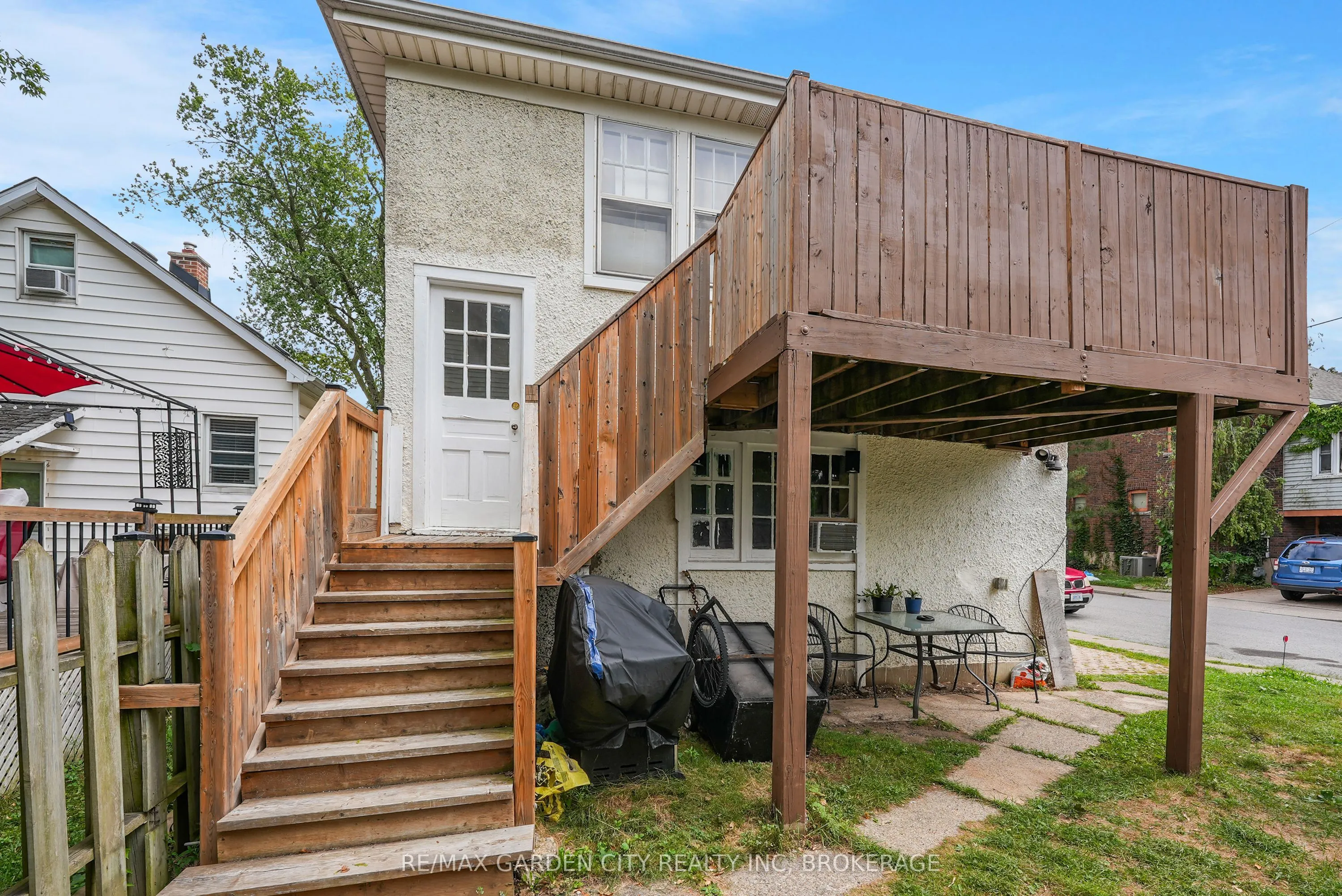 213 Geneva Street