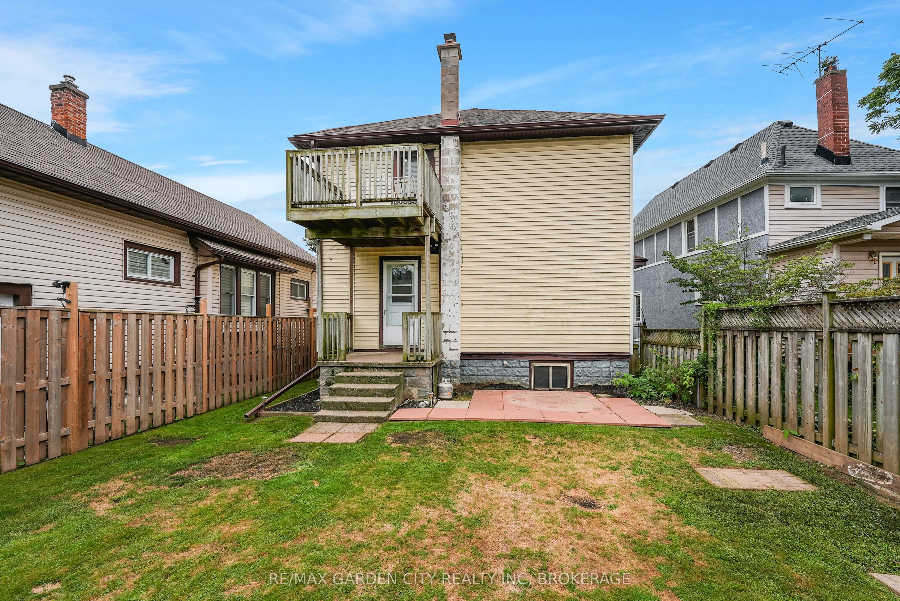 111 Lowell Avenue