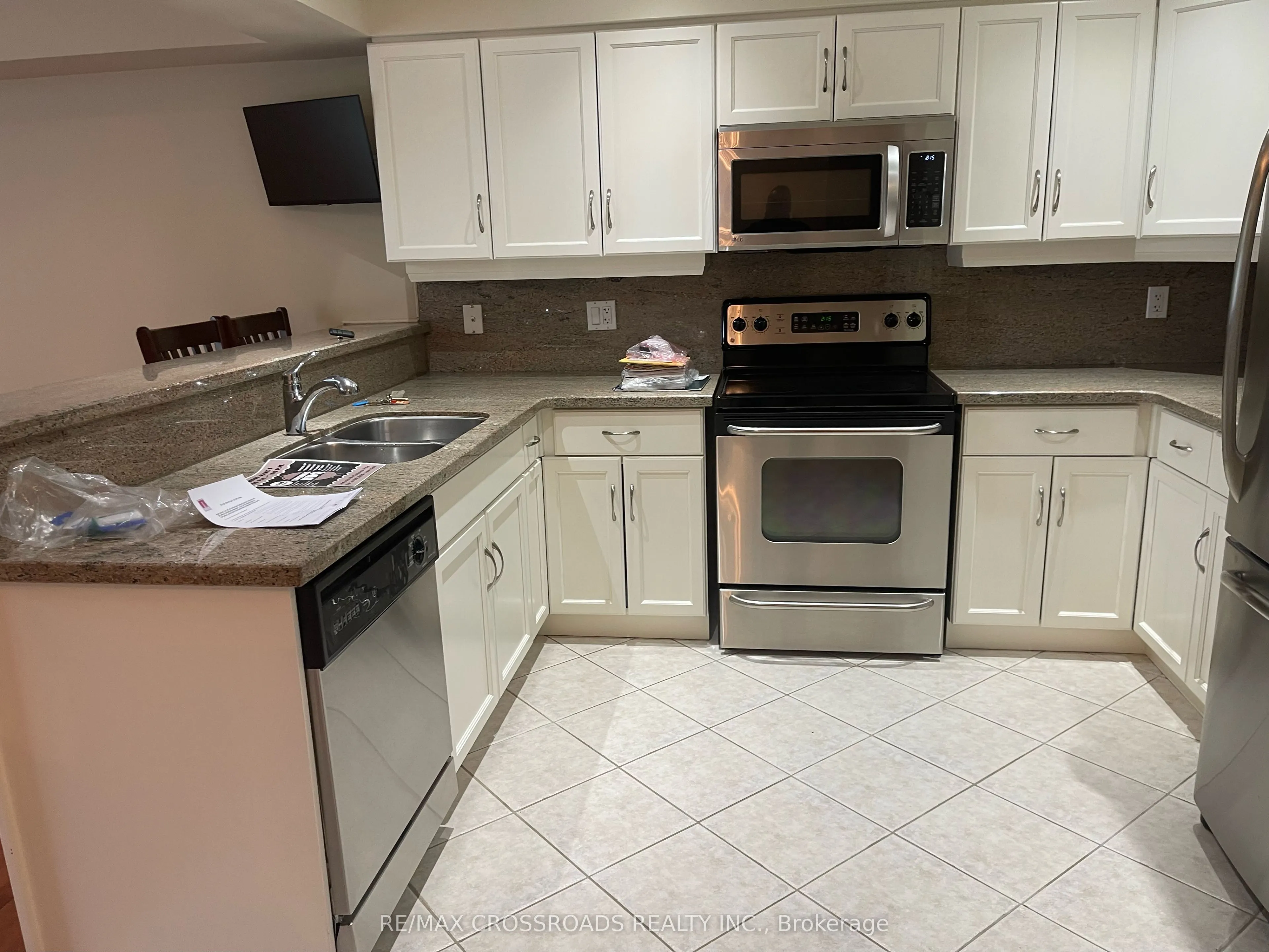 165 Terraview Crescent, #60
